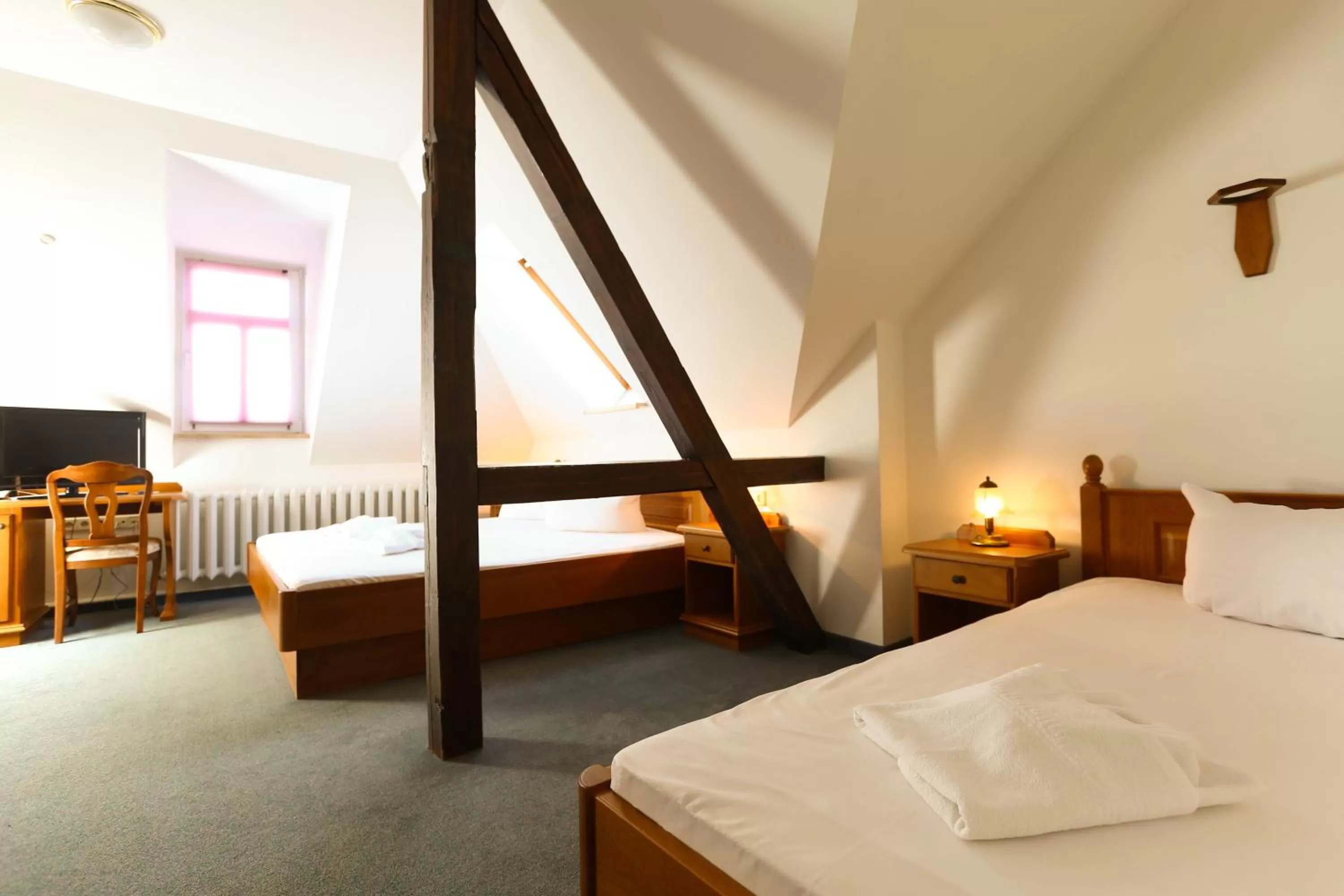 Bed in Parkhotel Forsthaus