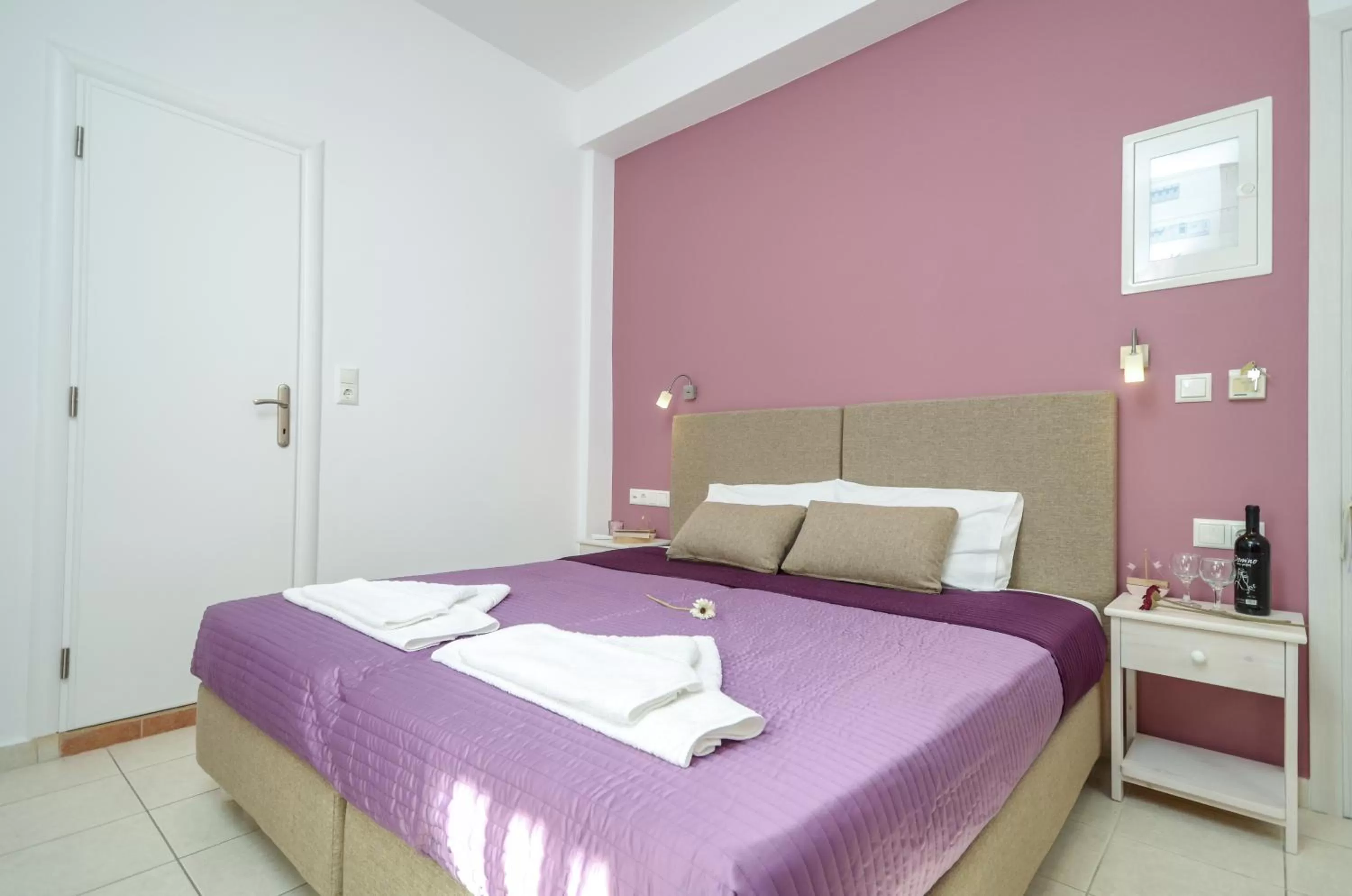 Bed in Panormos Hotel and Studios