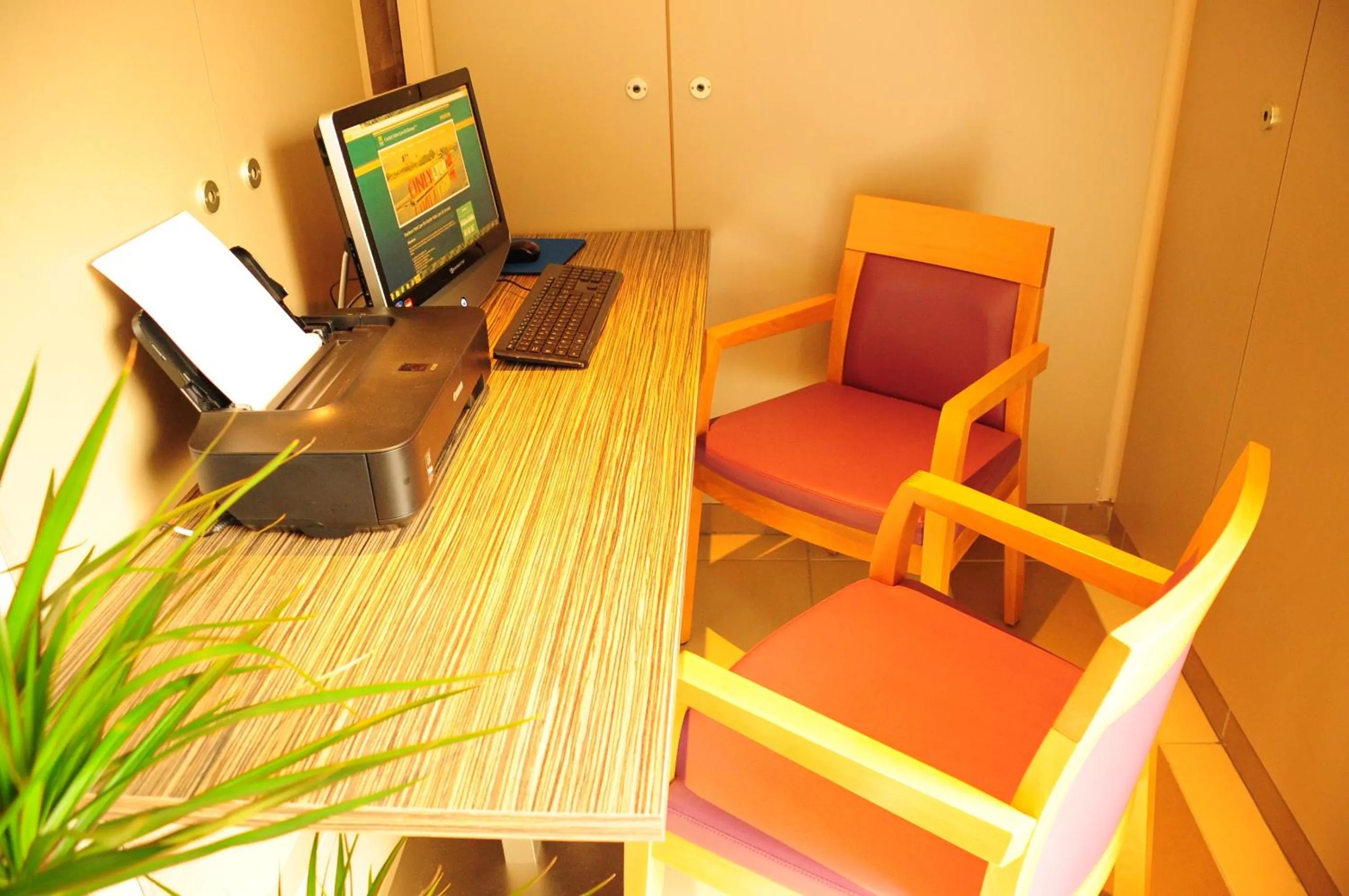 Business facilities in EastLodge Lyon Est Eurexpo