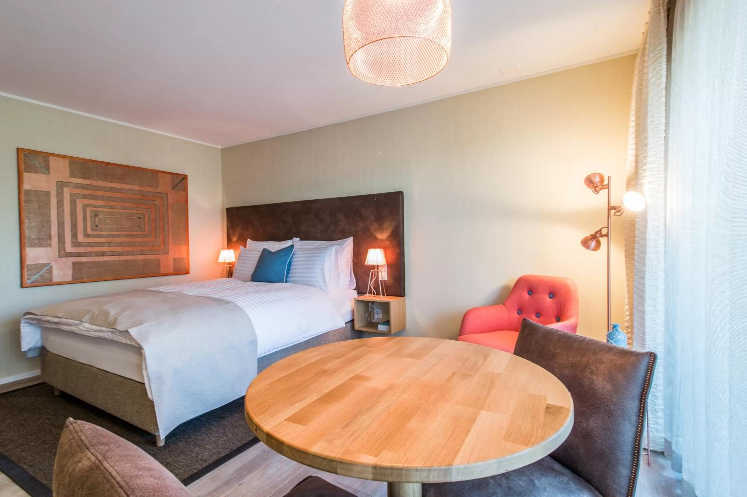 Seating area, Bed in Hotel My Way Zürich Wallisellen