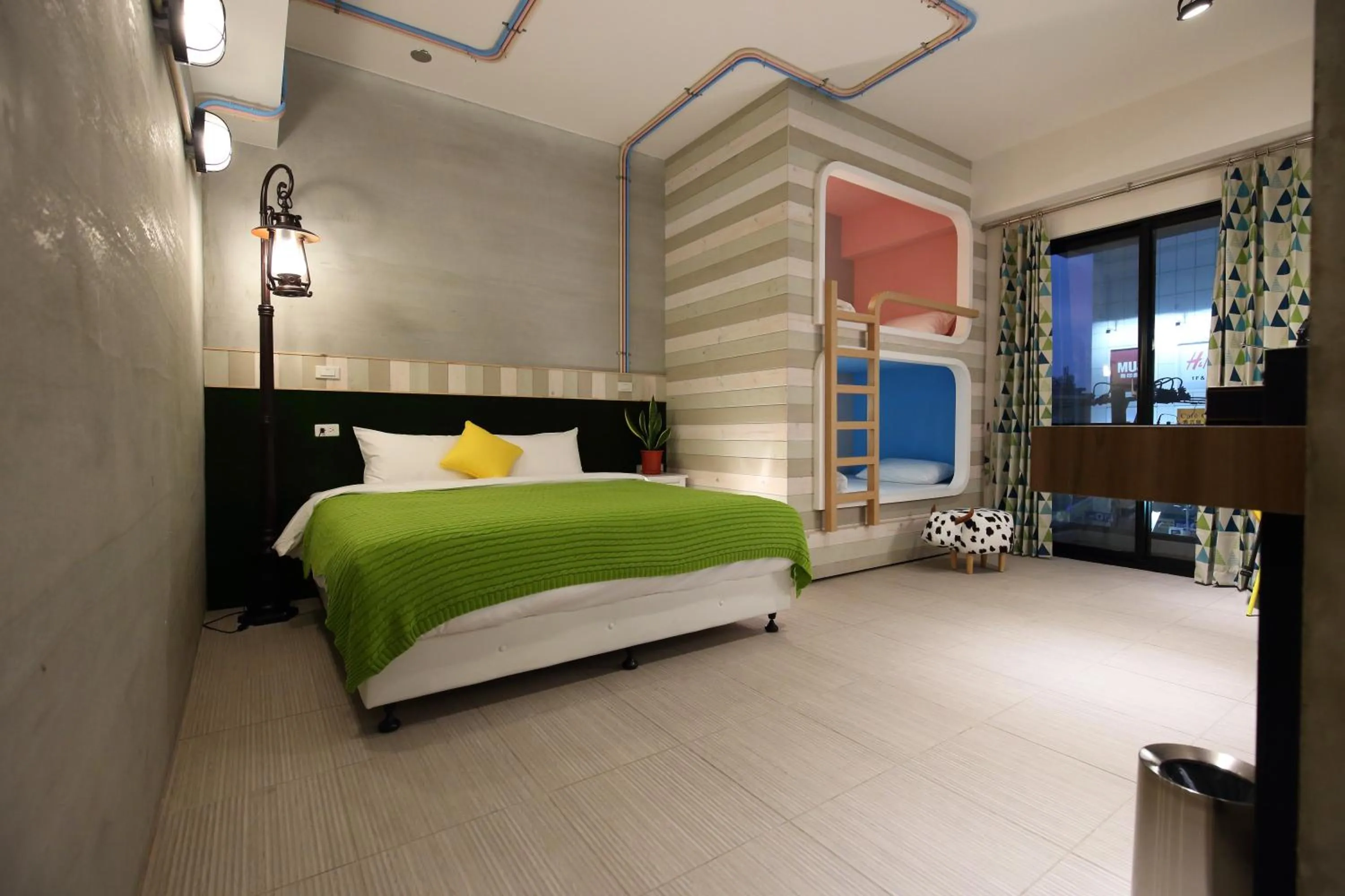 指南針民宿2178 & 工殿民宿2182