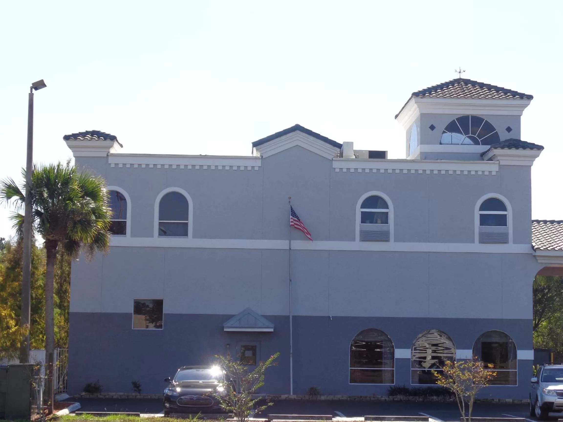 Property building in Ruskin Inn Tampa-Sun City Center