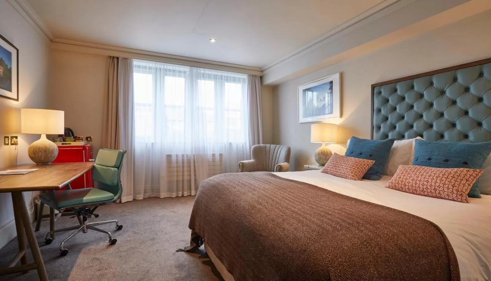 Bedroom, Bed in The Great House, Sonning, Berkshire