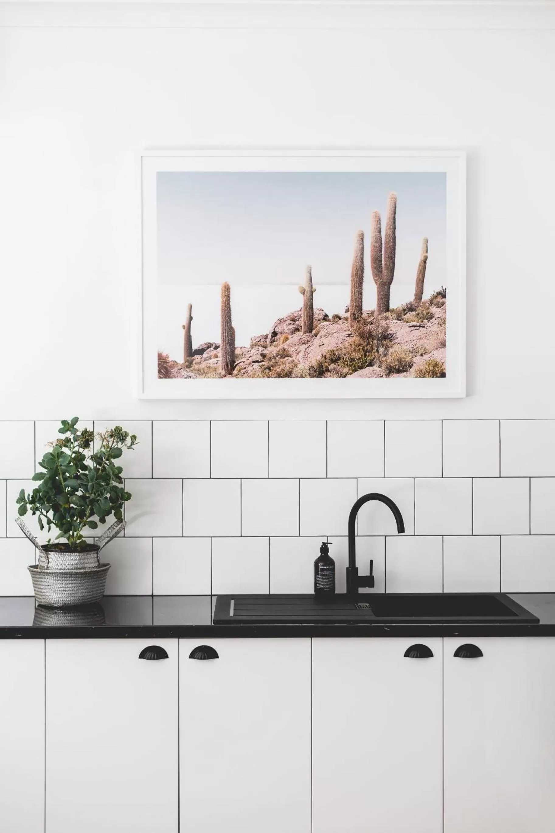 Kitchen or kitchenette in Empire Spa Retreat