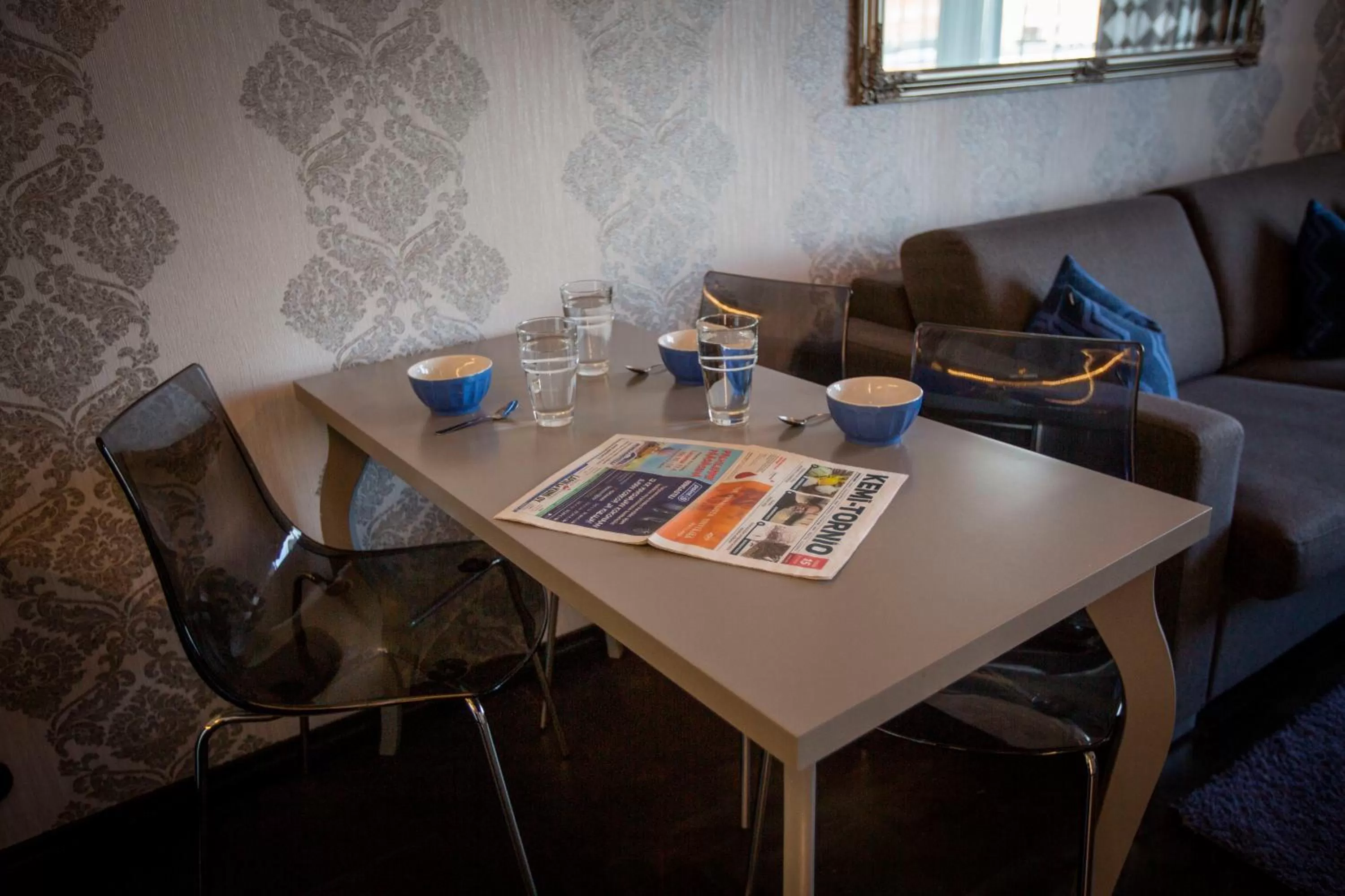 Kitchen or kitchenette in Hotelli Olof