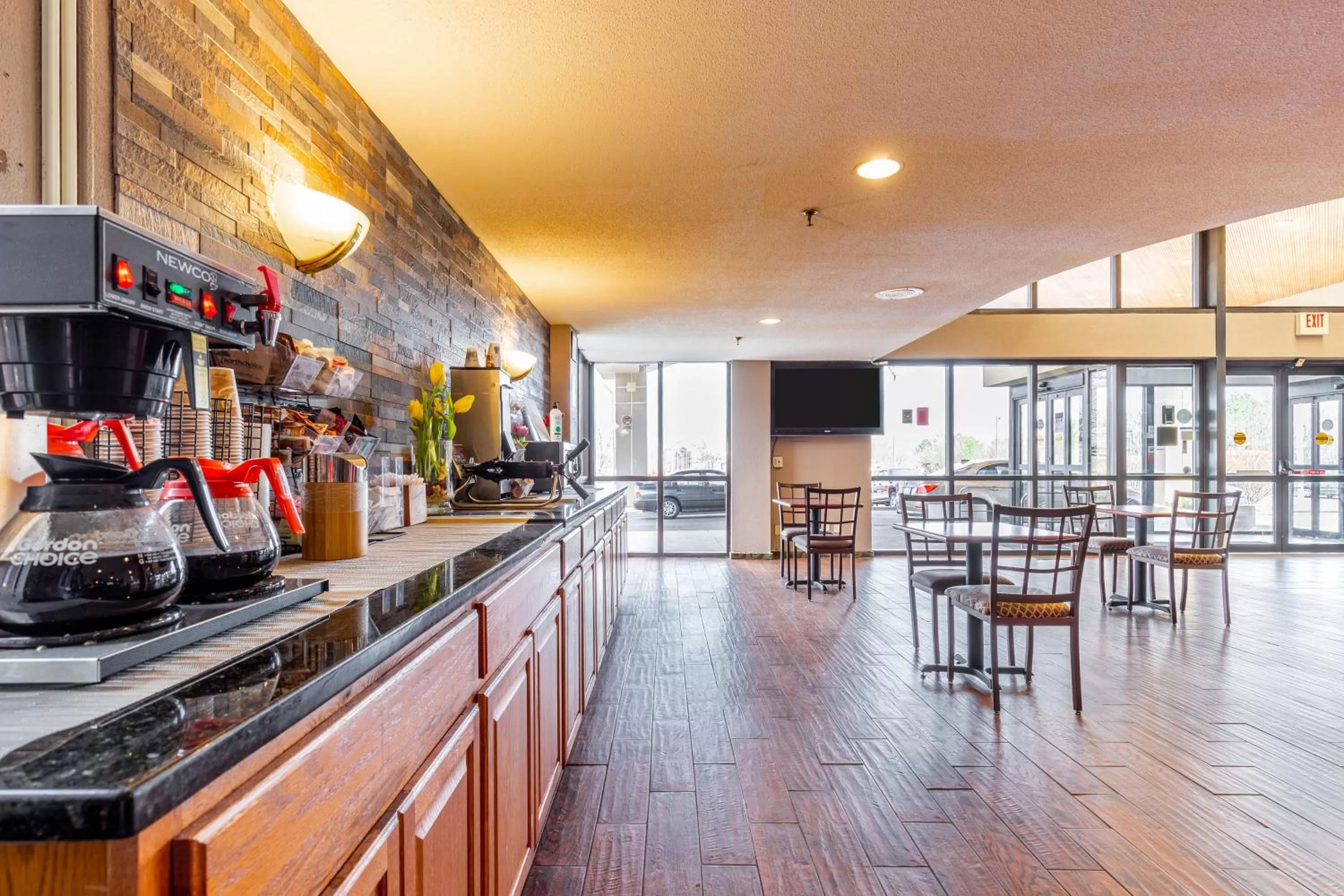 Ramada by Wyndham Columbus North