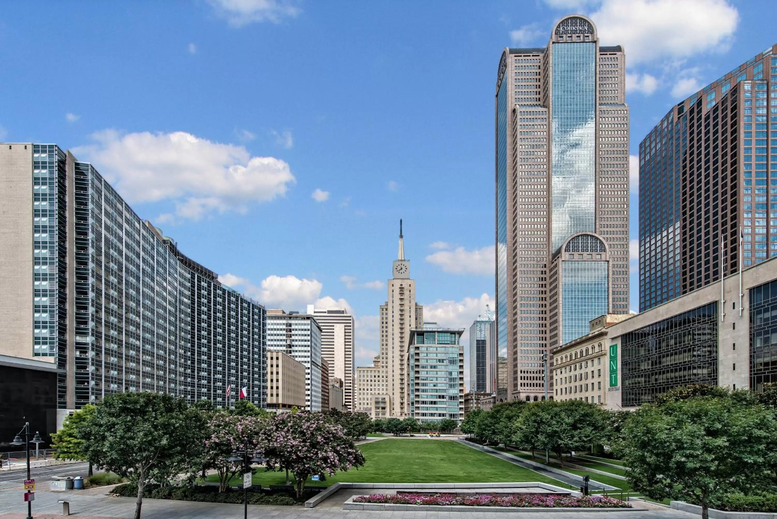 Nearby landmark in Hotel Indigo Dallas Downtown by IHG