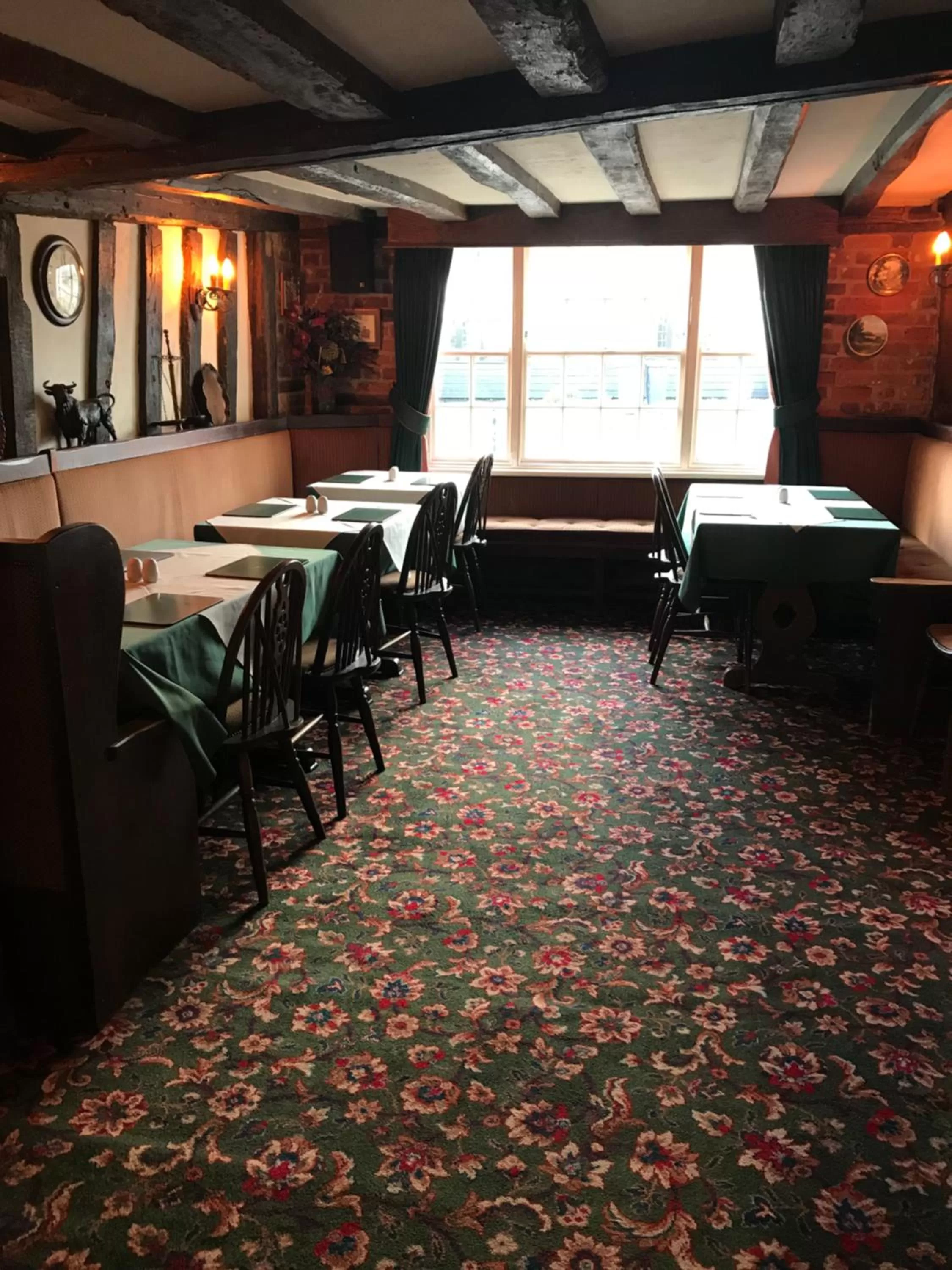 Restaurant/places to eat in The Black Bull Inn