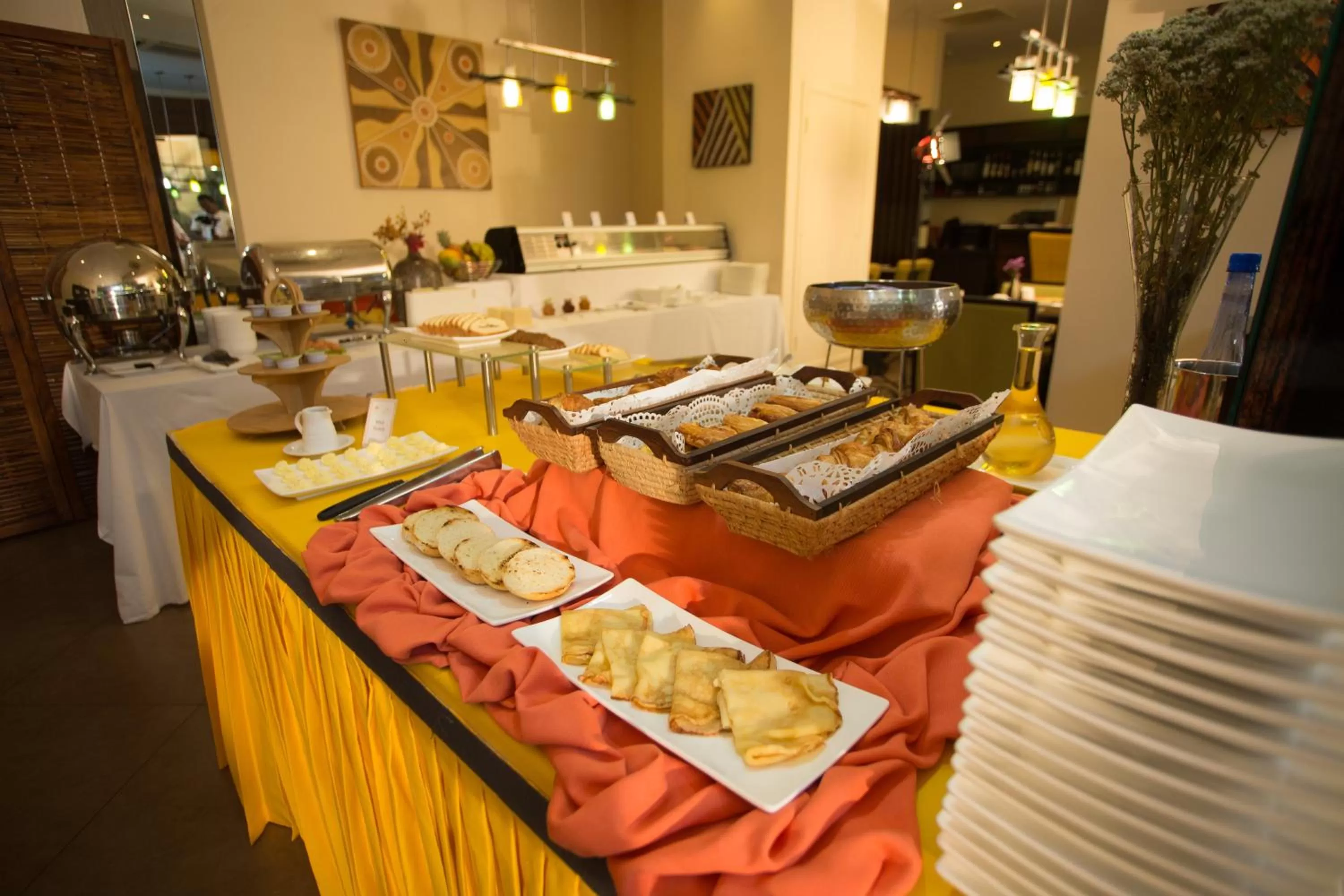 Restaurant/places to eat in Calypso Hôtel