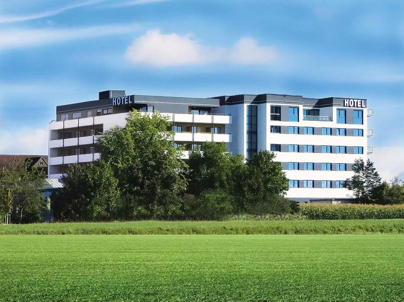 Property building in Seligweiler Hotel & Restaurant