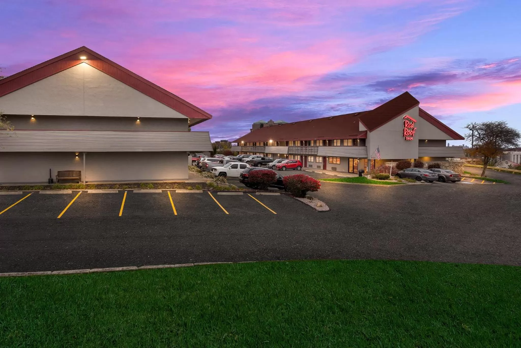 Property building in Red Roof Inn Cleveland - Independence