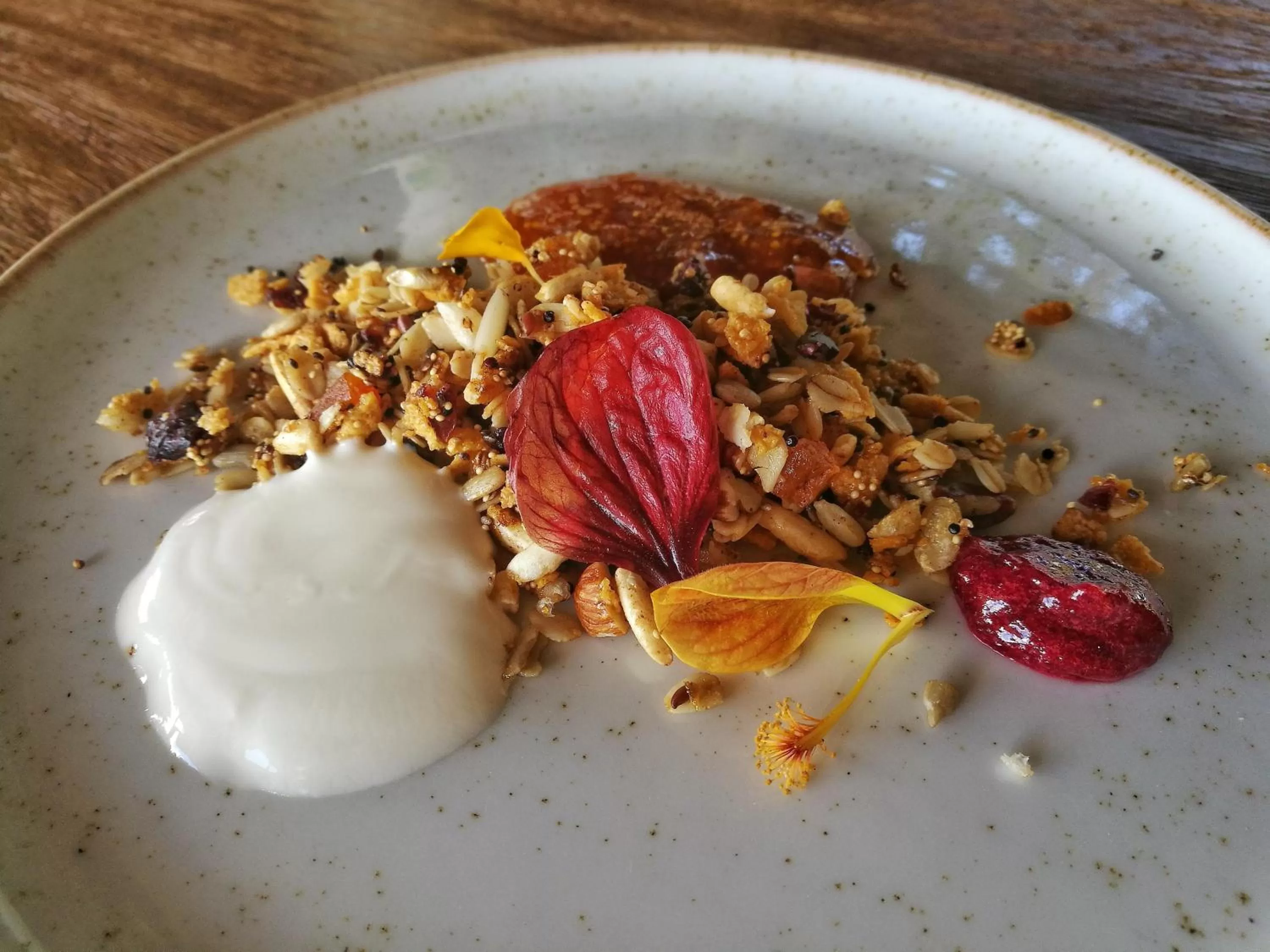 Buffet breakfast in Cannúa Lodge Hotel