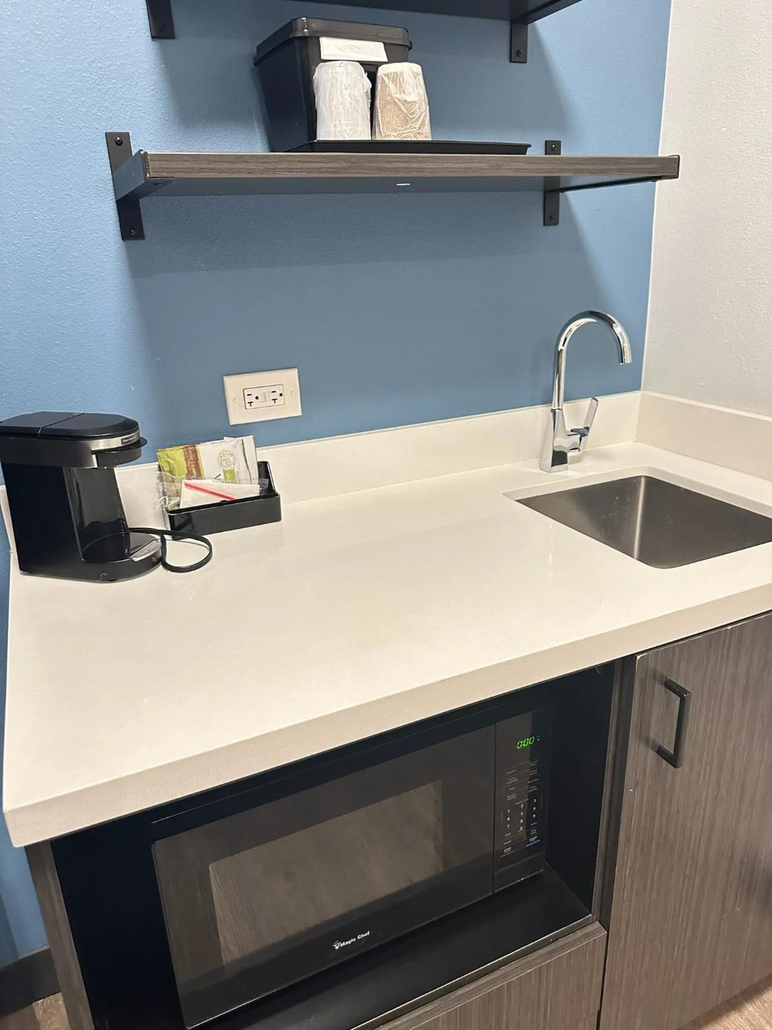 Kitchen/Kitchenette in Hotel del SOL