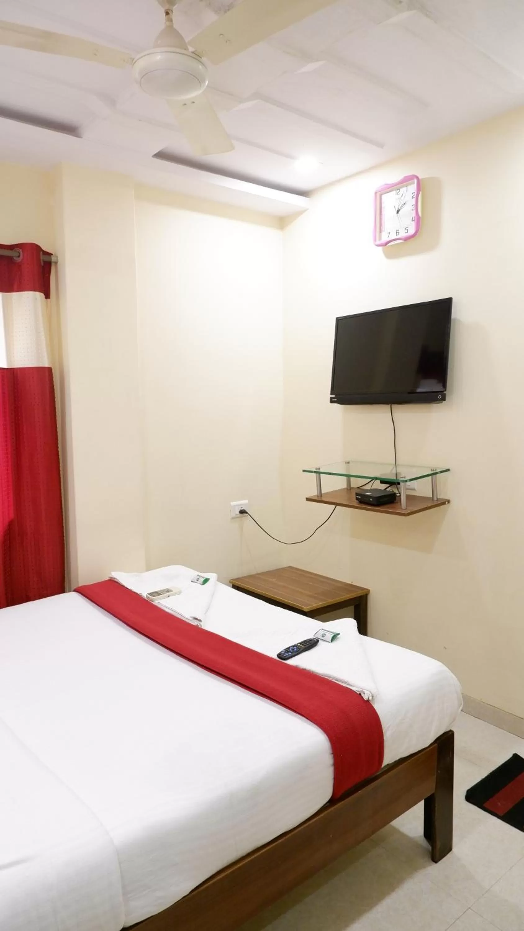 Bed in Hotel Briteway