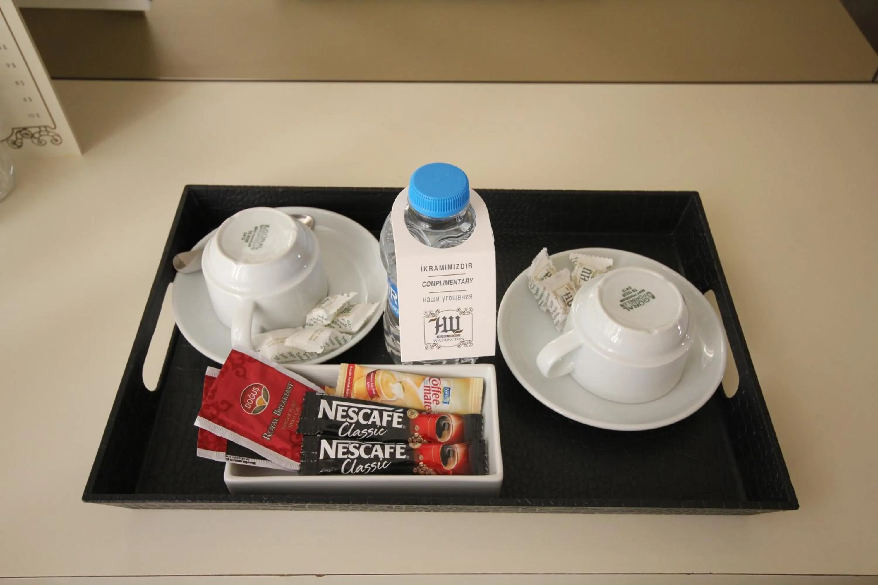 Food and drinks in Grand Washington Hotel