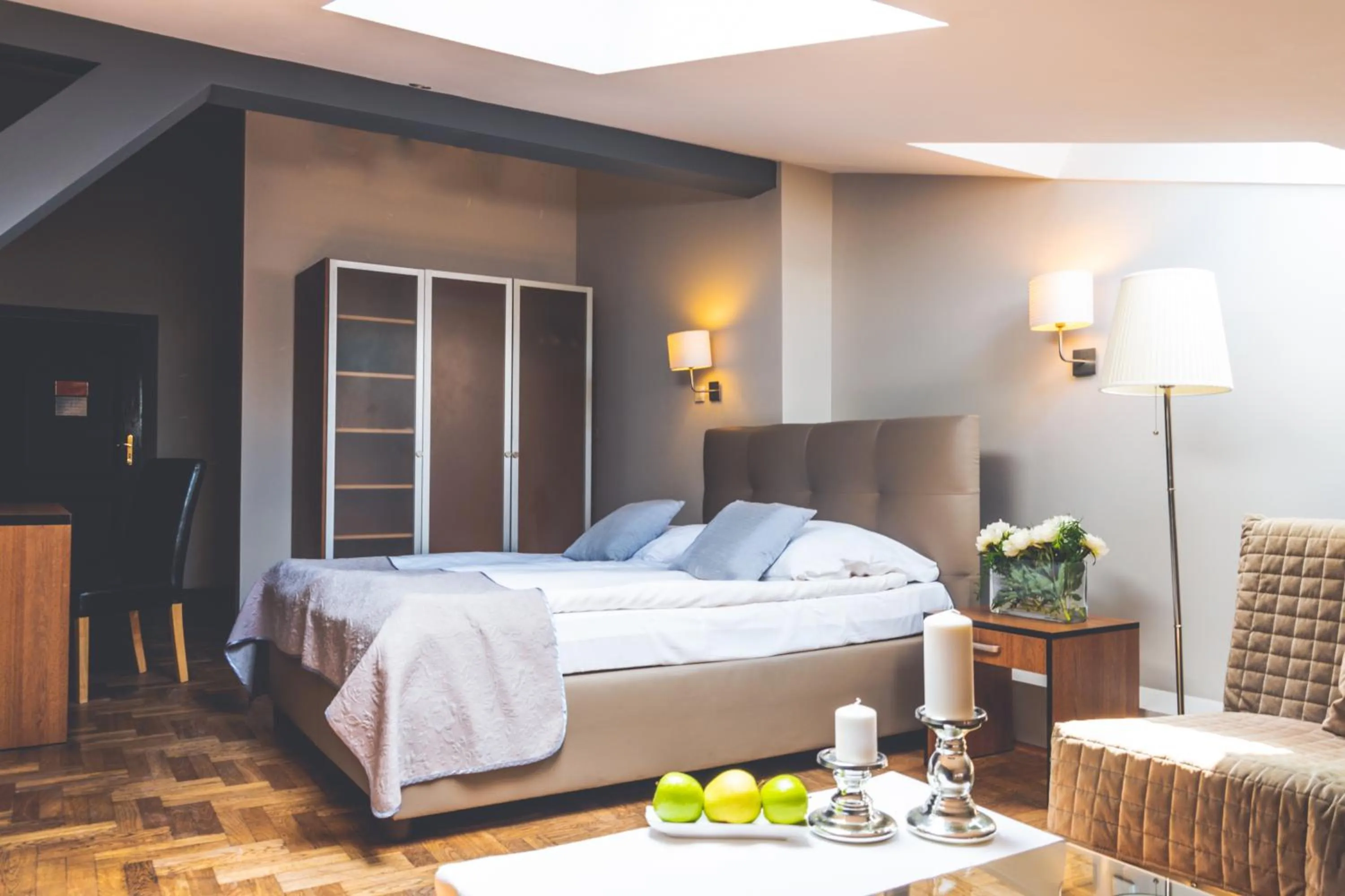 Photo of the whole room in Hotel Floryan Old Town