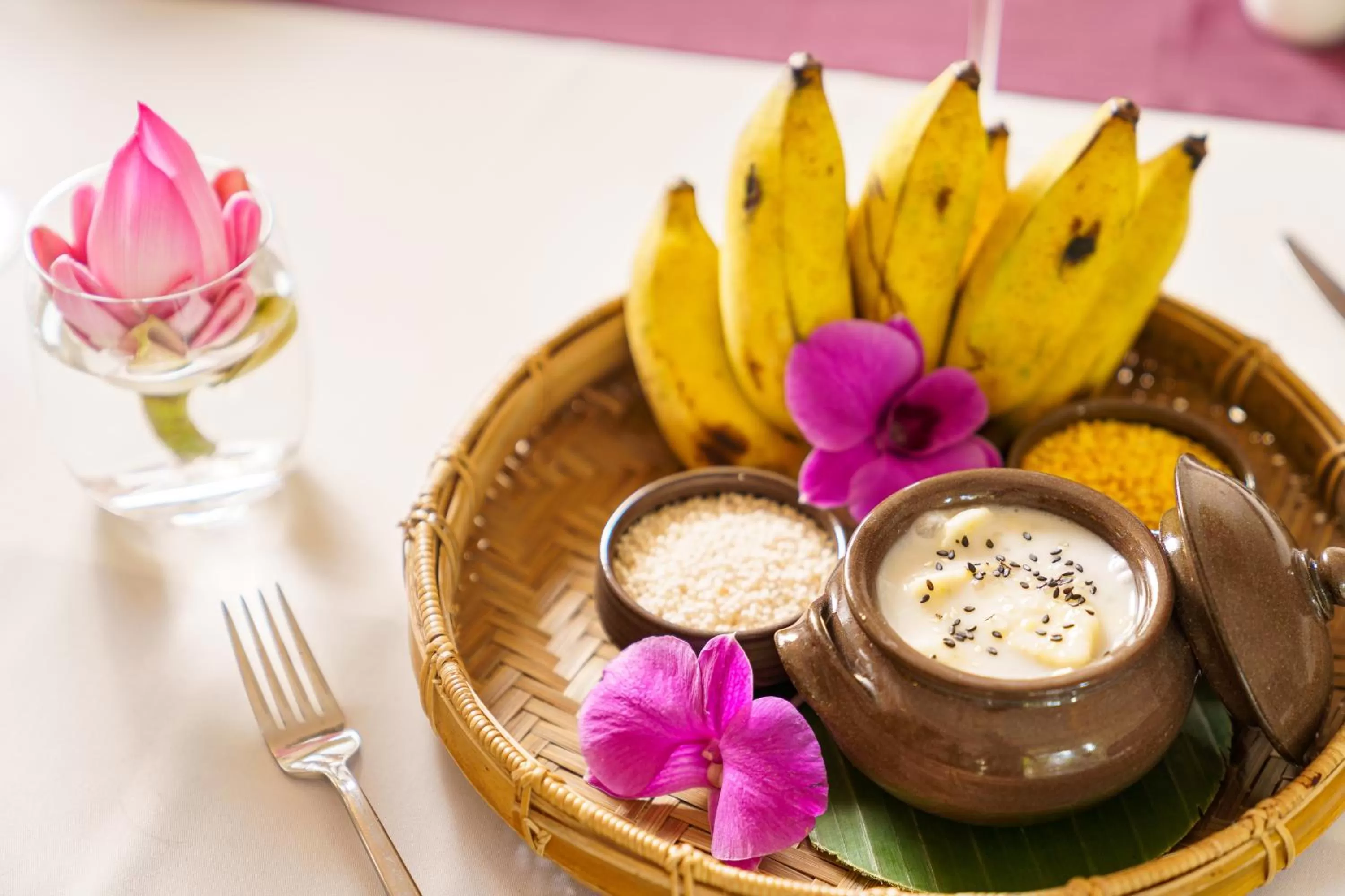 Food and drinks in Koulen Hotel