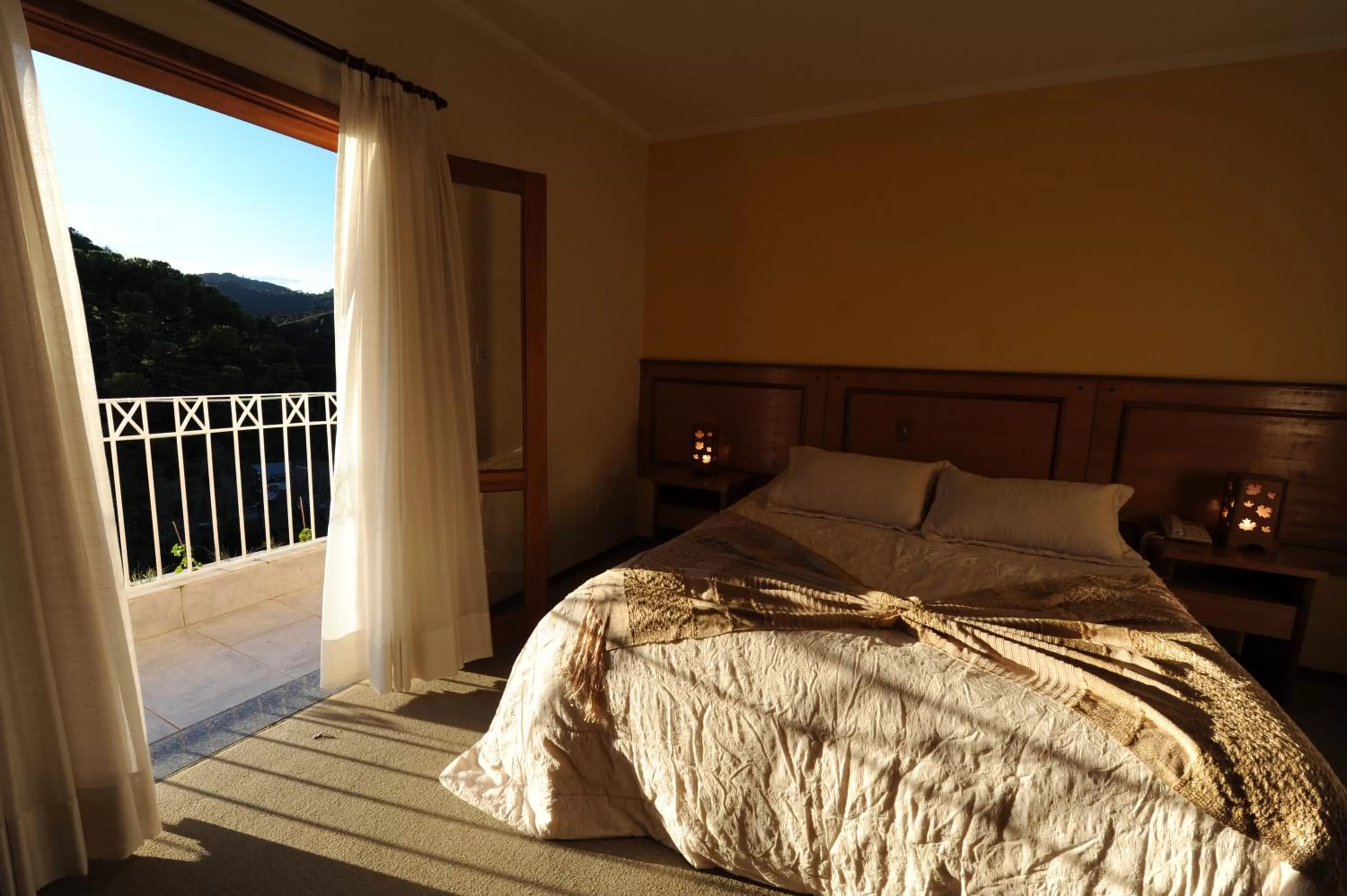Bed in Pousada Alto D'ouro