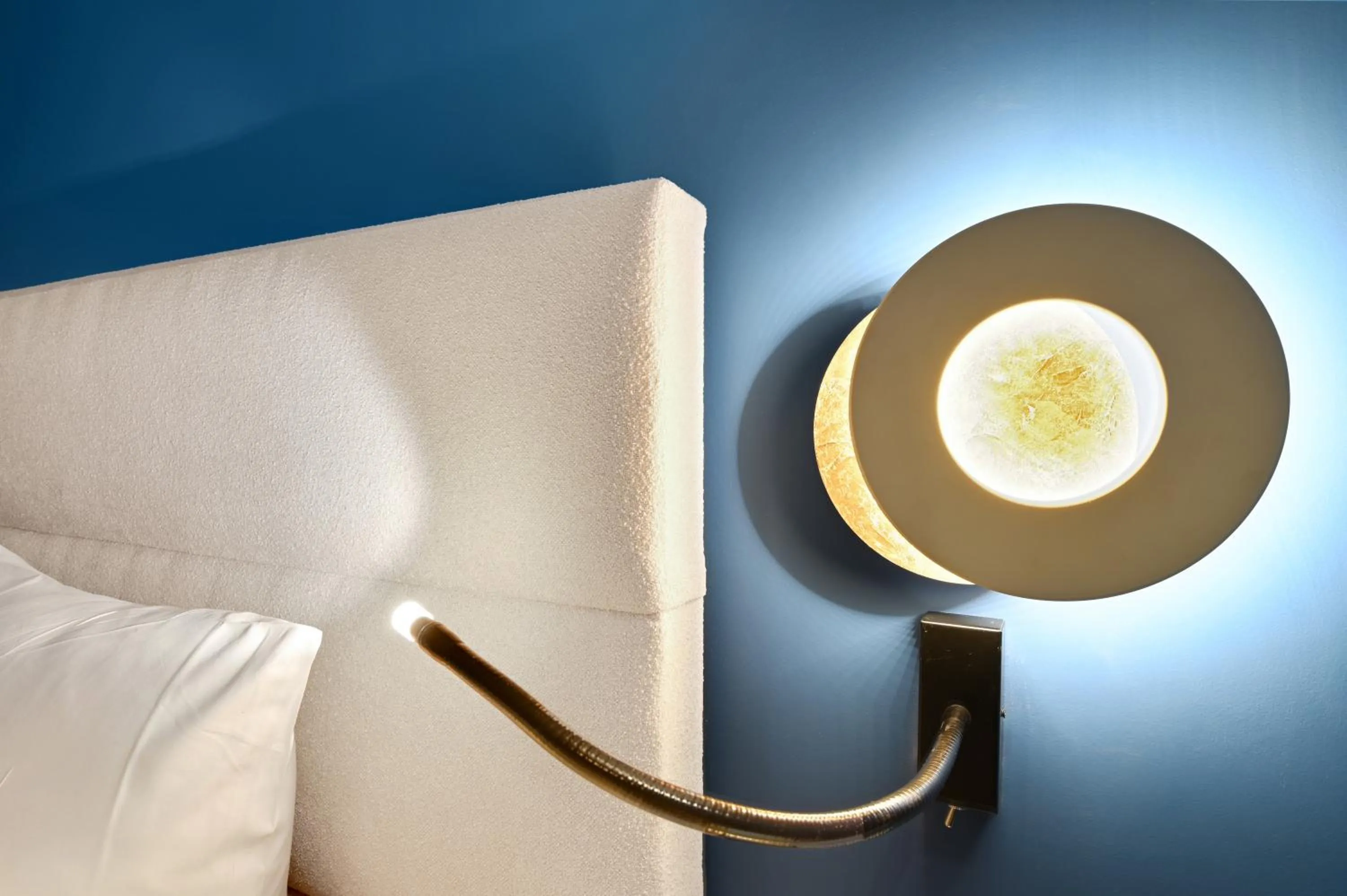 Decorative detail, Bed in Hotel Elysees Opera