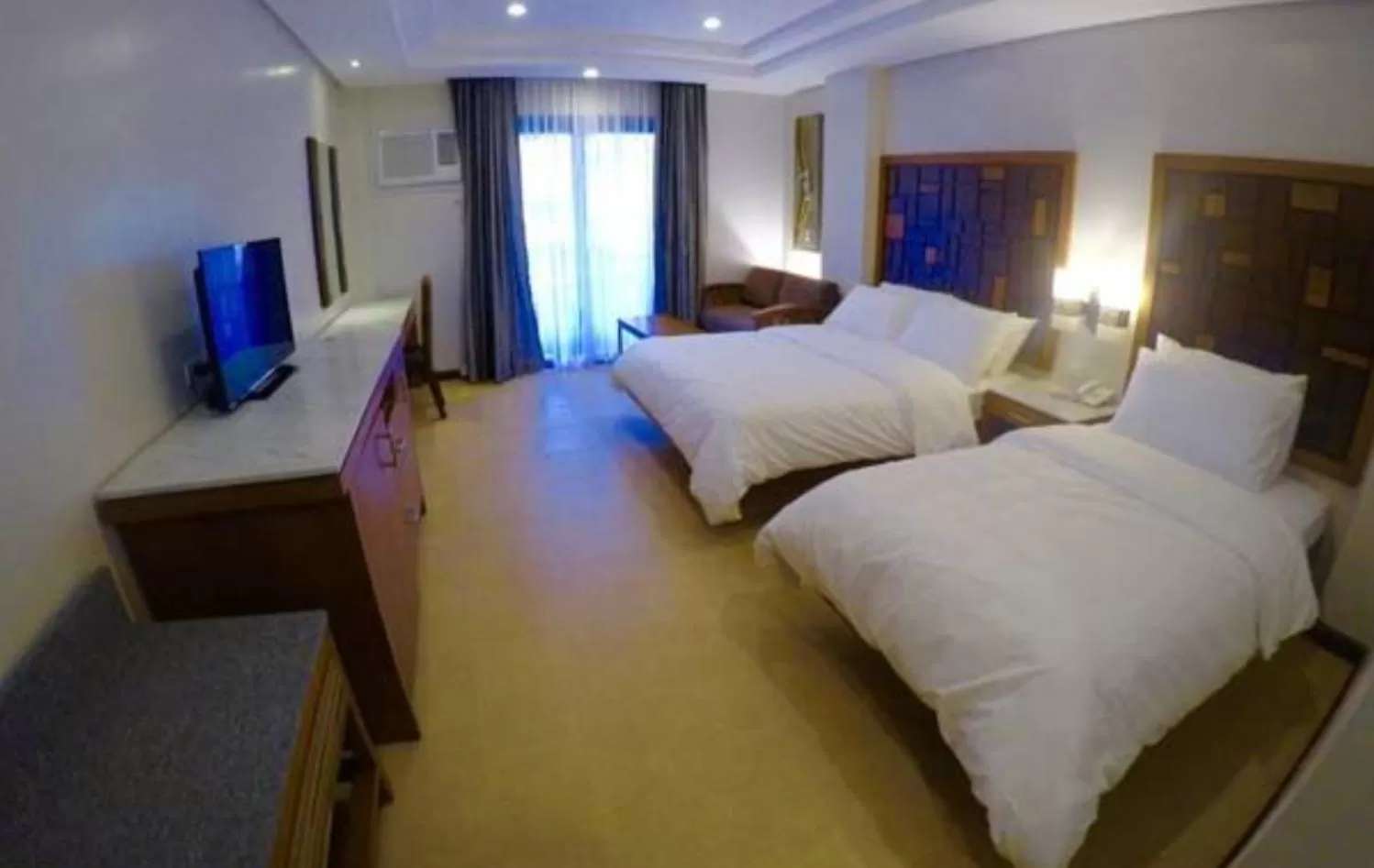 Bed in MO2 Lagoon Coron