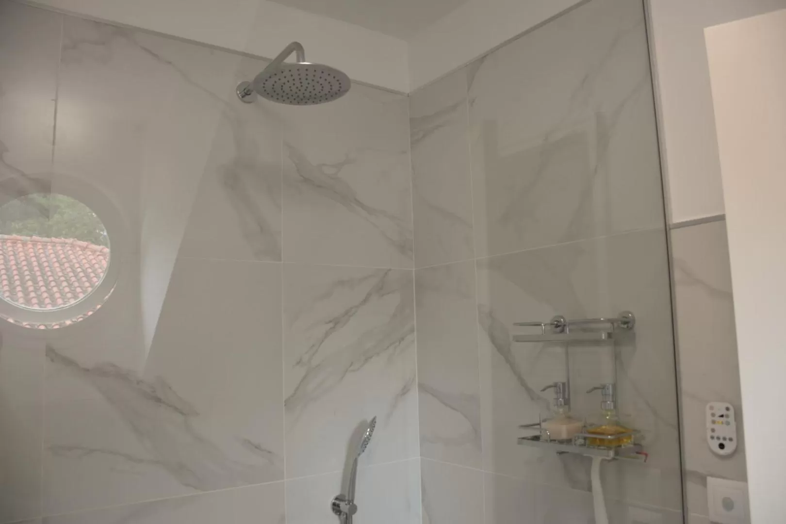 Shower, Bathroom in B&B Villa Branca Barreiros AL98139