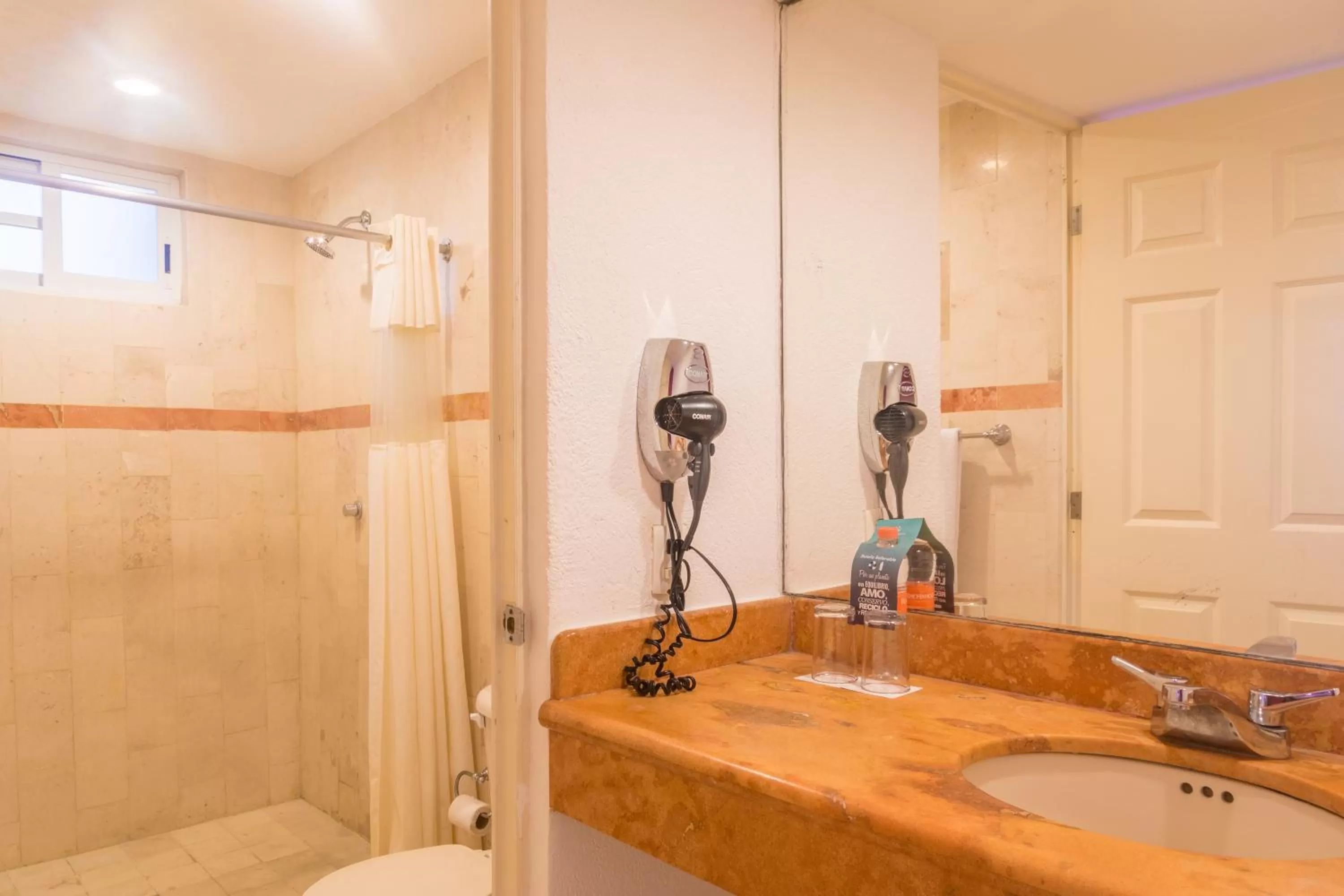 Shower in Illusion Boutique "Near Beach"