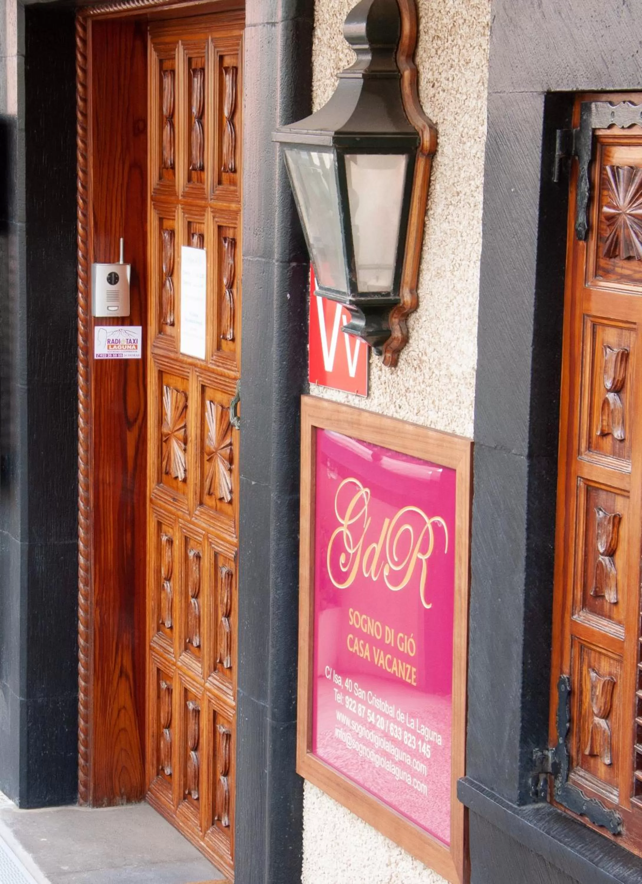 Facade/entrance in Il Sogno di Gio de la Laguna