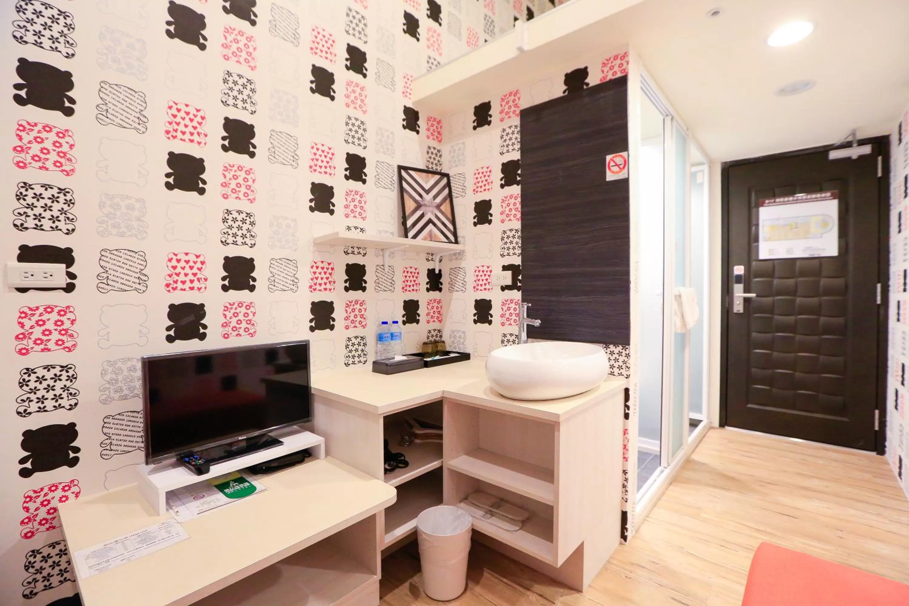 TV and multimedia in Place‧X Hotel