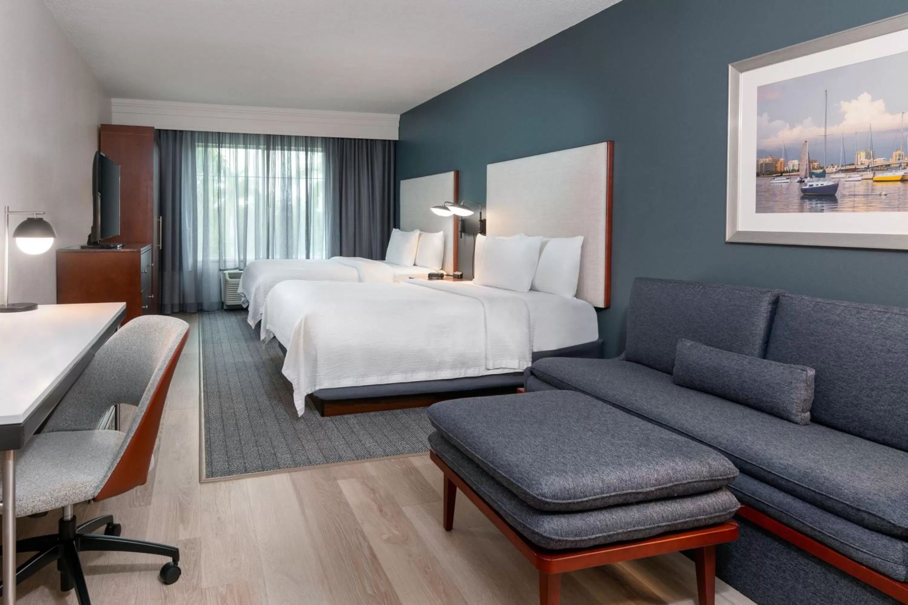 Photo of the whole room, Bed in Courtyard by Marriott Sarasota at University Town Center