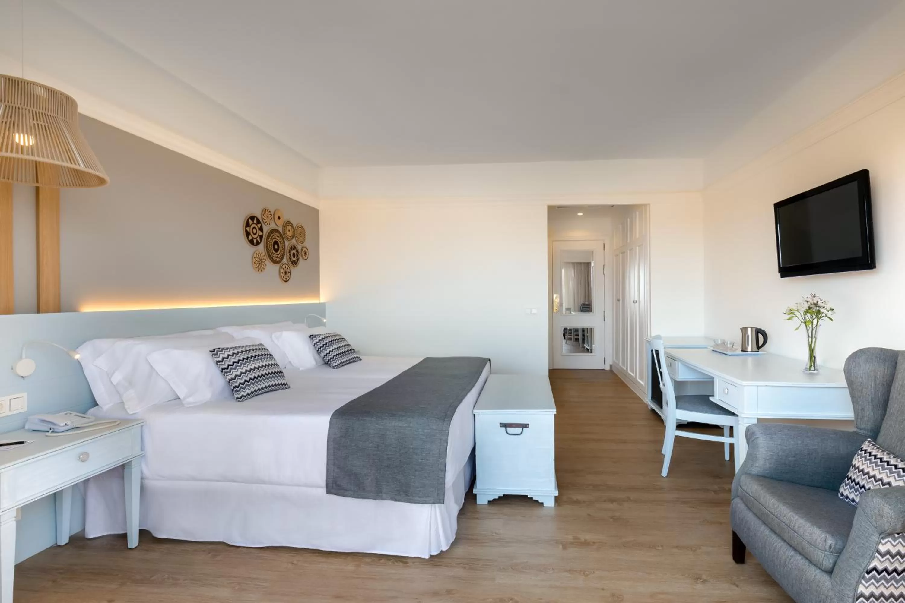 Photo of the whole room, Bed in Barceló Corralejo Bay - Adults Only