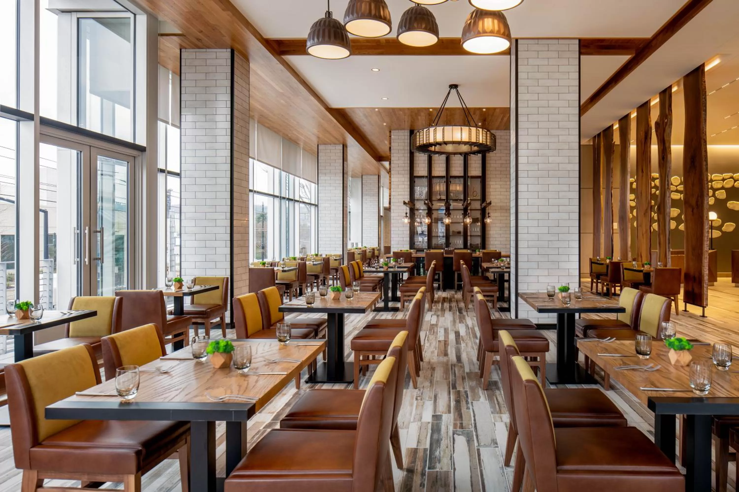 Restaurant/places to eat in Hyatt Regency Portland at the Oregon Convention Center