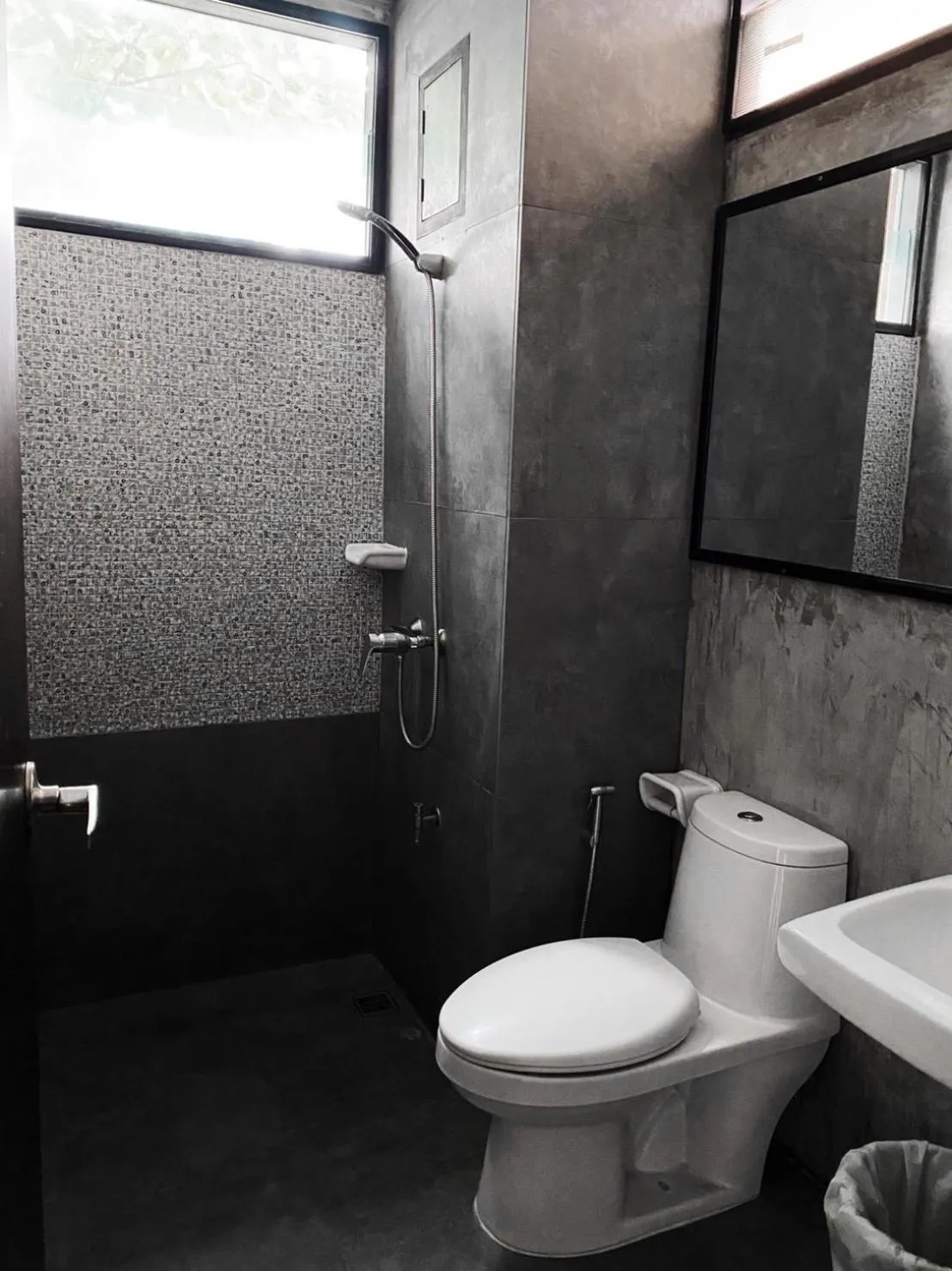 Toilet in Lamphu House Chiang Mai