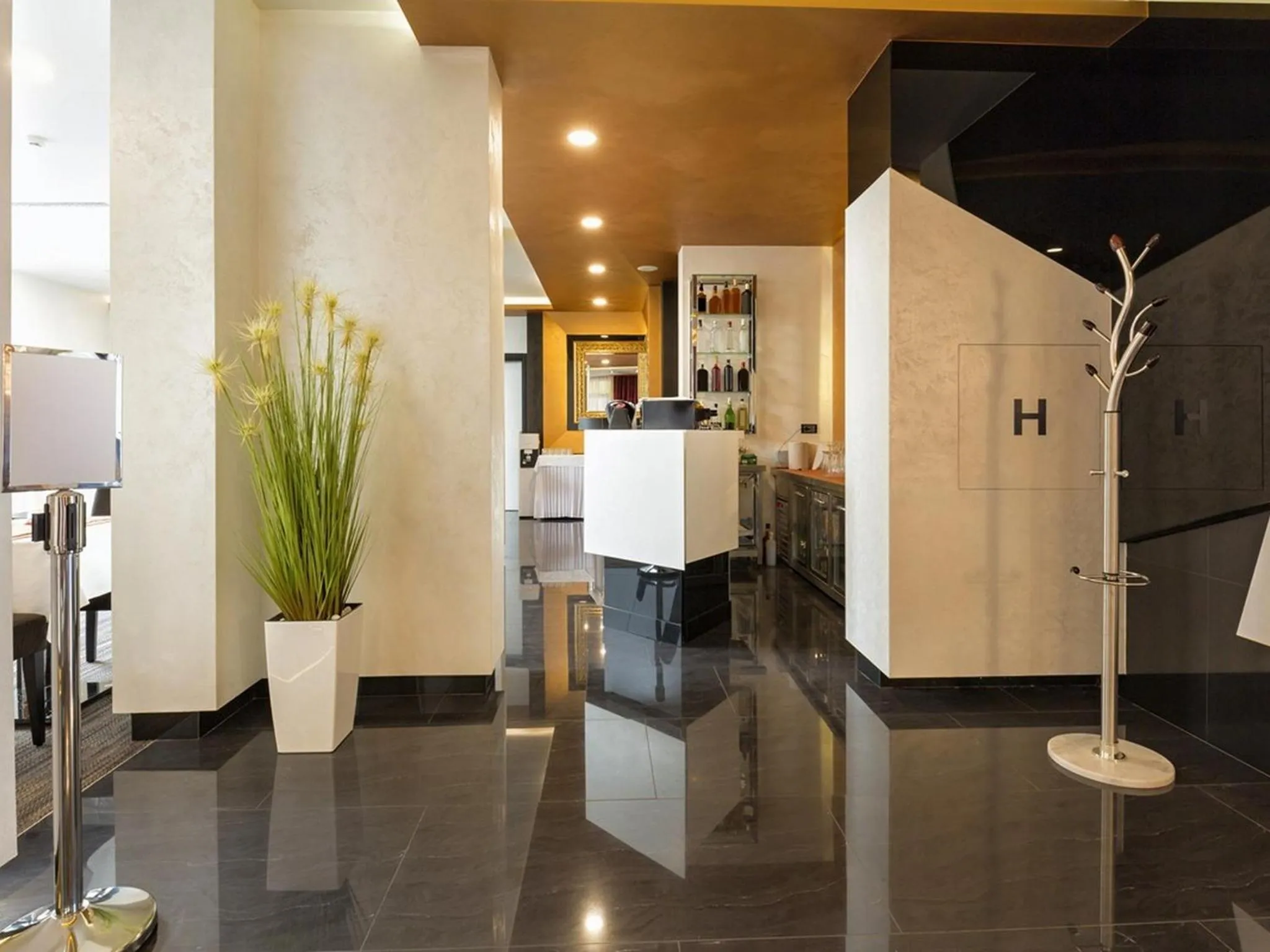 Lounge or bar in Nova City Garni Hotel Signature Collection