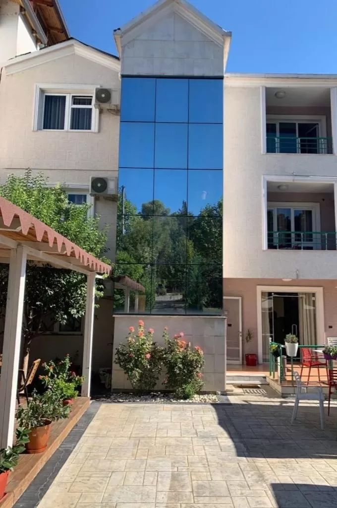 Property Building in Vila Park Hotel 1