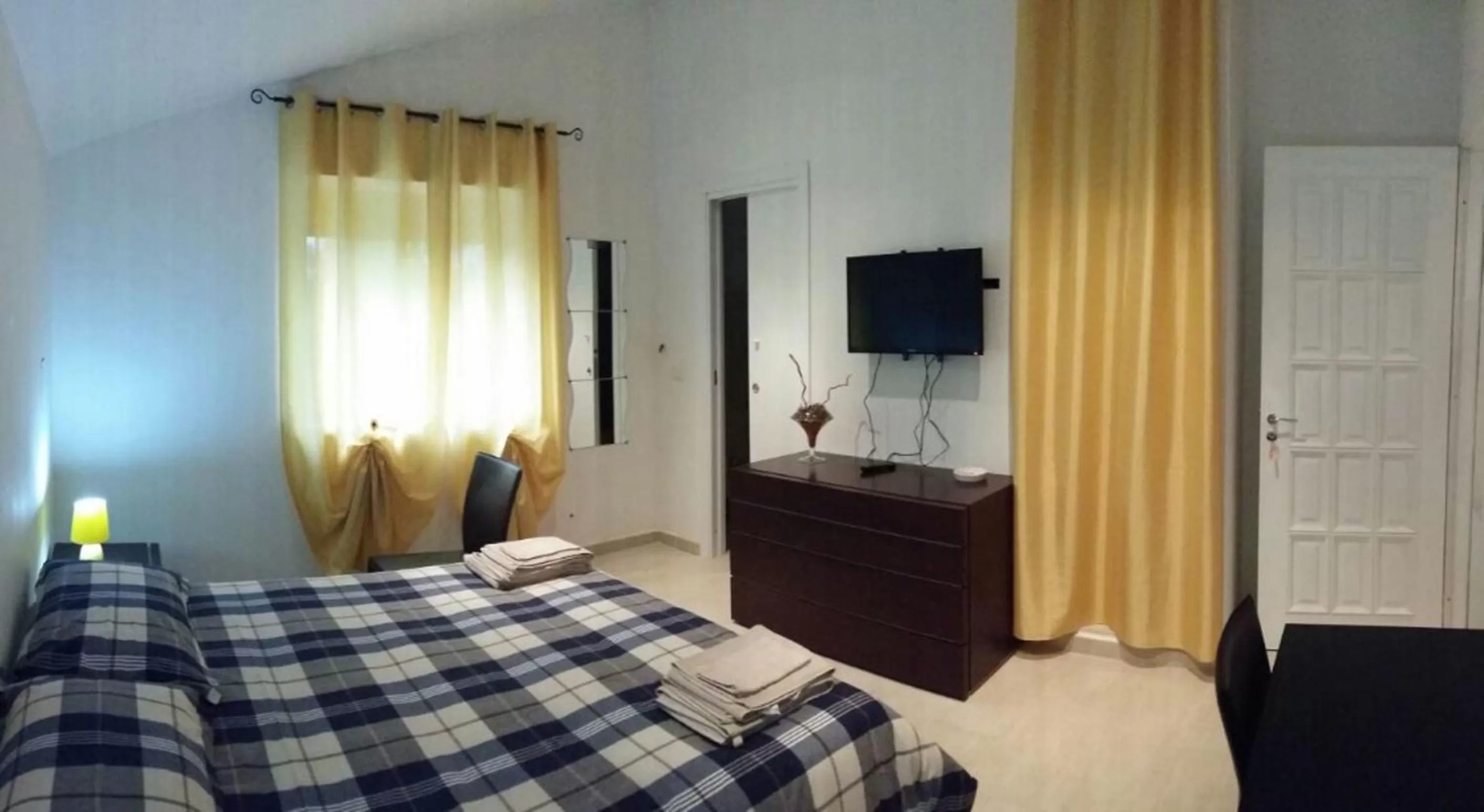 Bed in B&B Pian del Lago