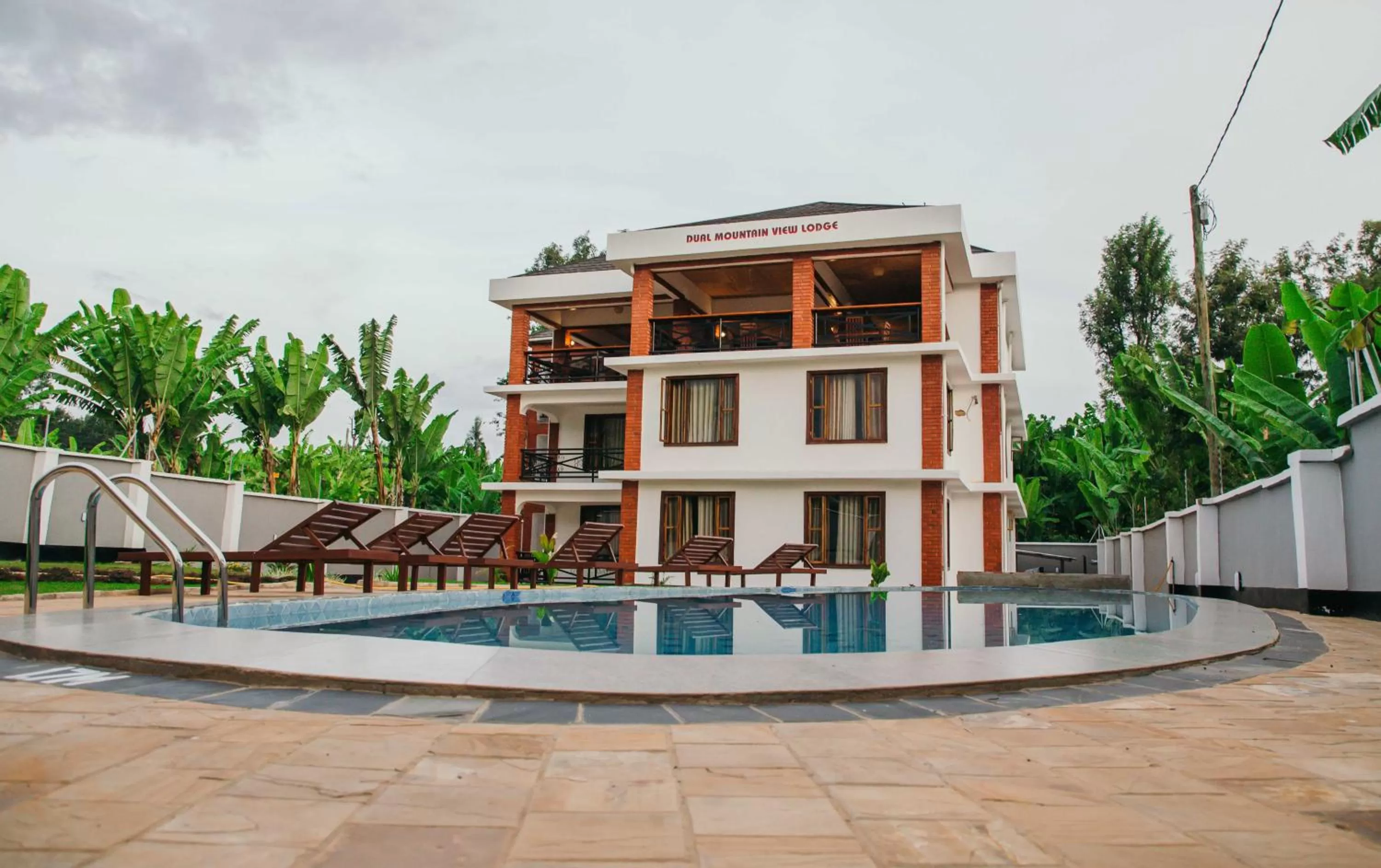 Property building in Dual Mountain View Lodge