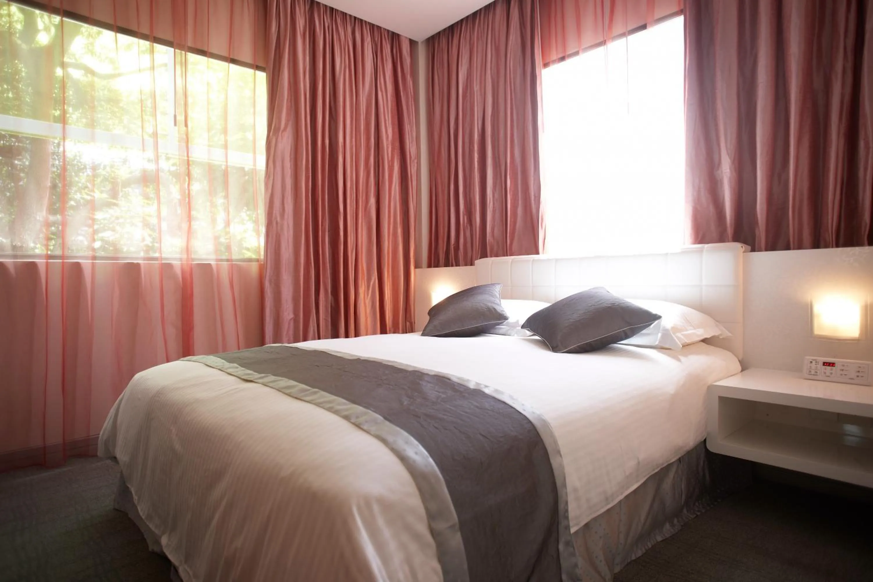 Bedroom in Hotel Re! @ Pearl's Hill