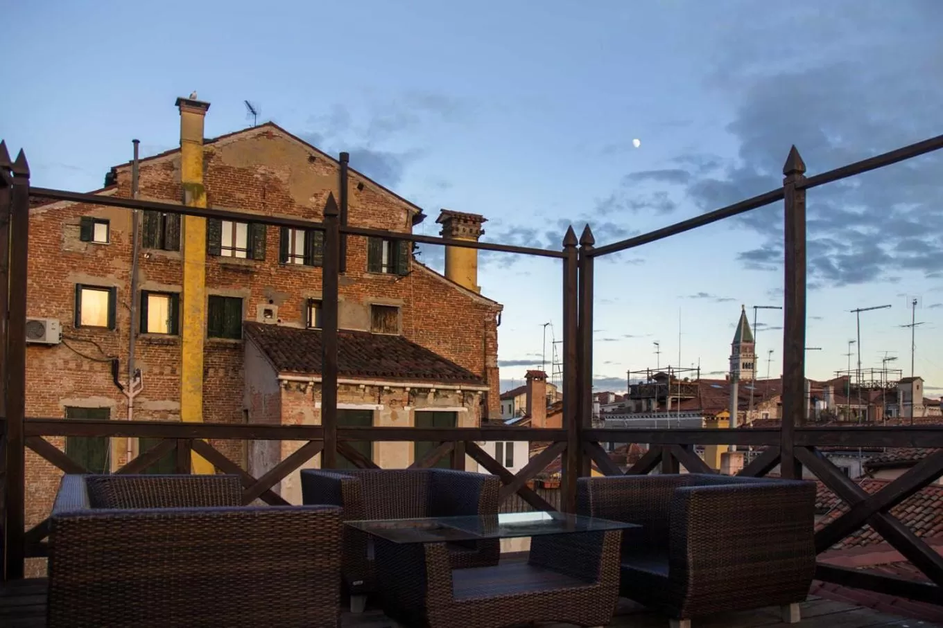 Balcony/Terrace in Palazzina Fortuny