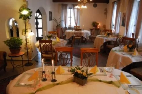 Restaurant/places to eat in Hotel Linde