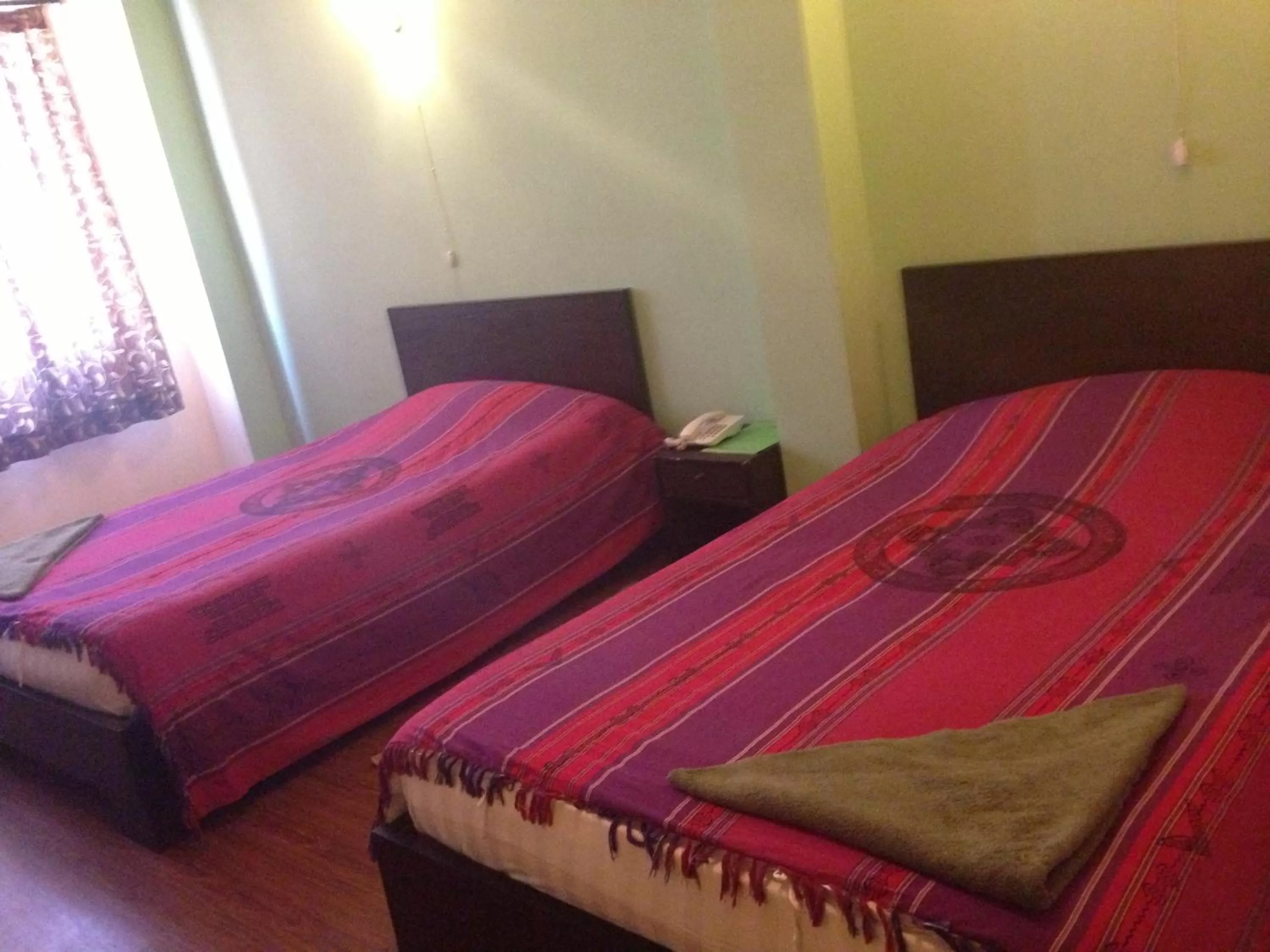 Standard Double or Twin Room with 24-hour Check-in & Check-out in Hotel Family Home