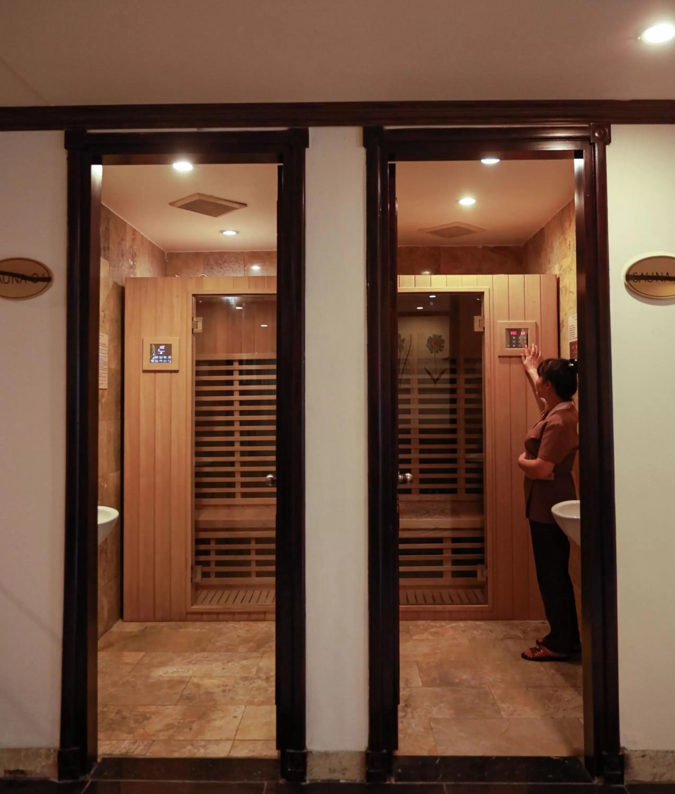 Sauna in Ninh Binh Legend Hotel