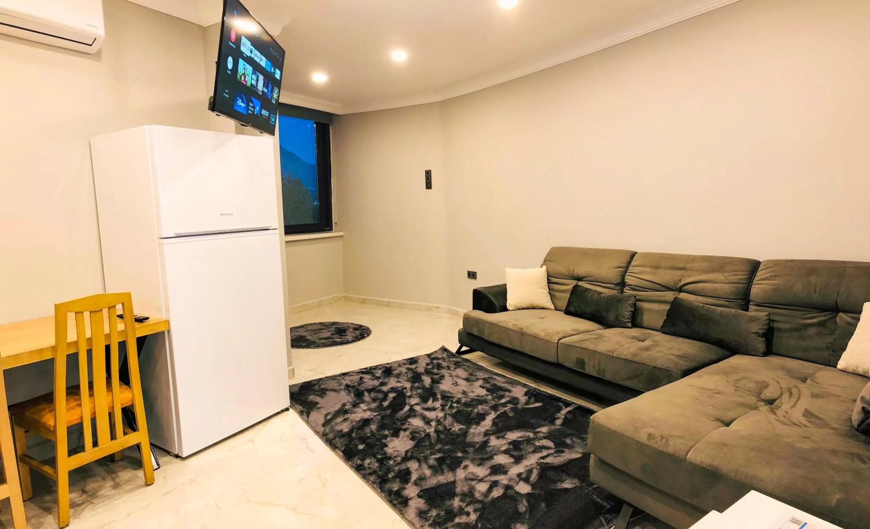 TV and multimedia, Seating Area in Paradiso Günlük Kiralık Daireler Only Room