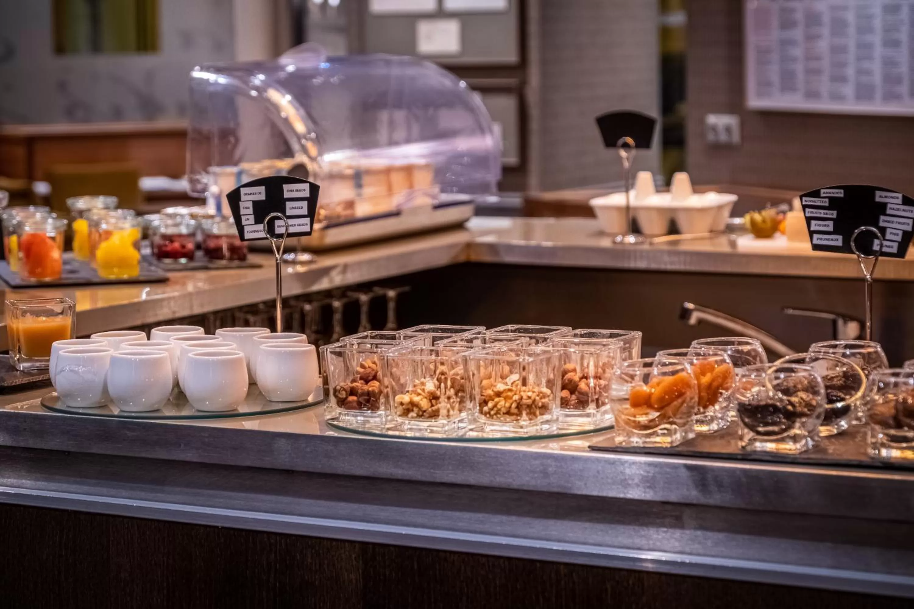 Breakfast in Hotel Litteraire Le Swann, BW Premier Collection