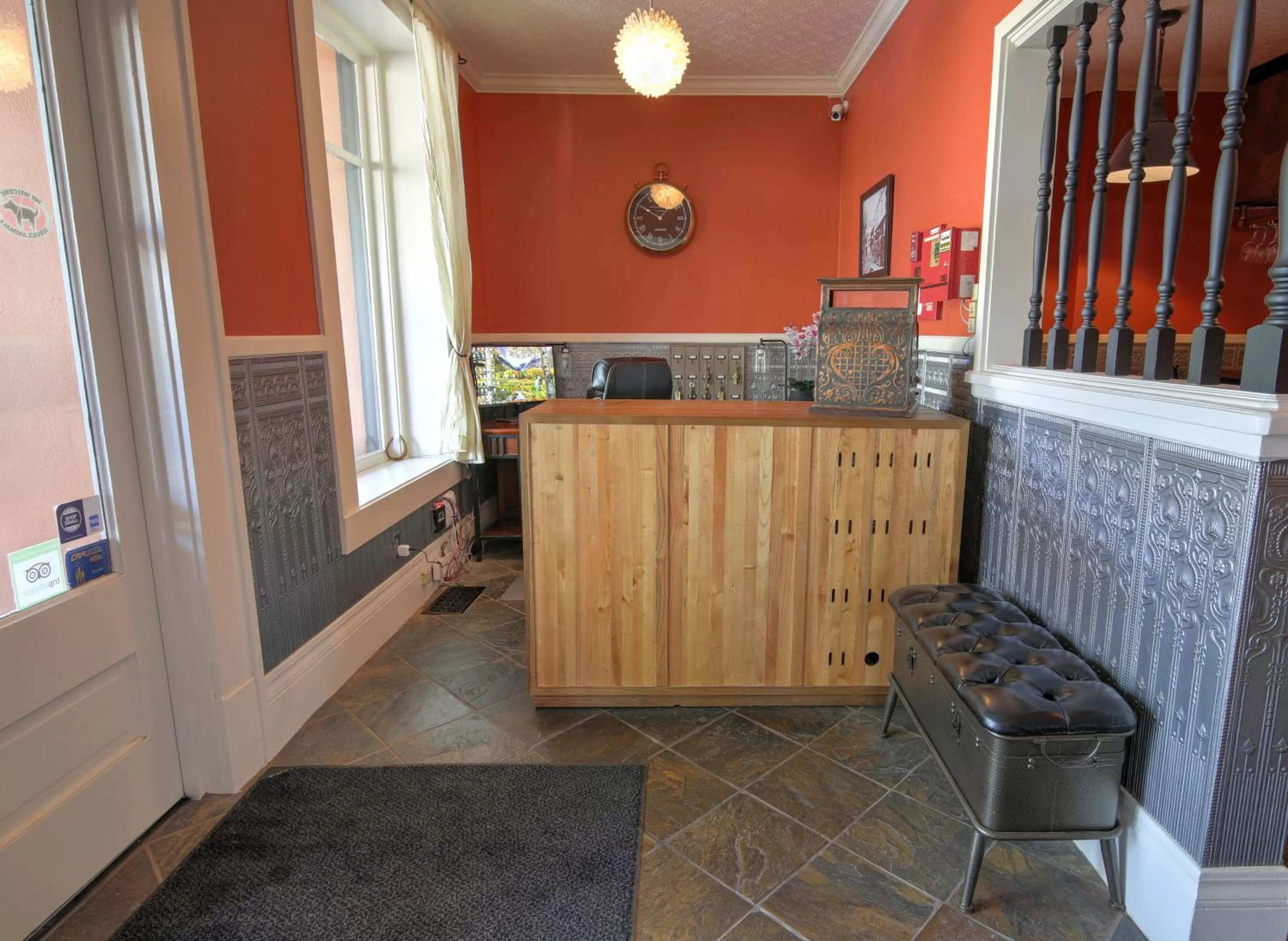 Lobby or reception in The Groveland Hotel