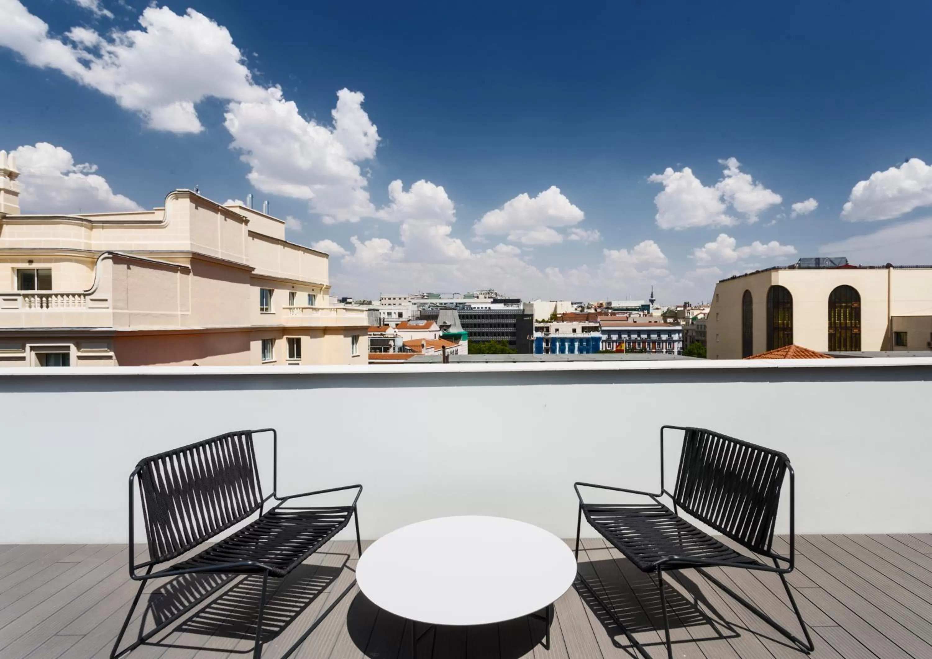 Balcony/Terrace in One Shot Fortuny