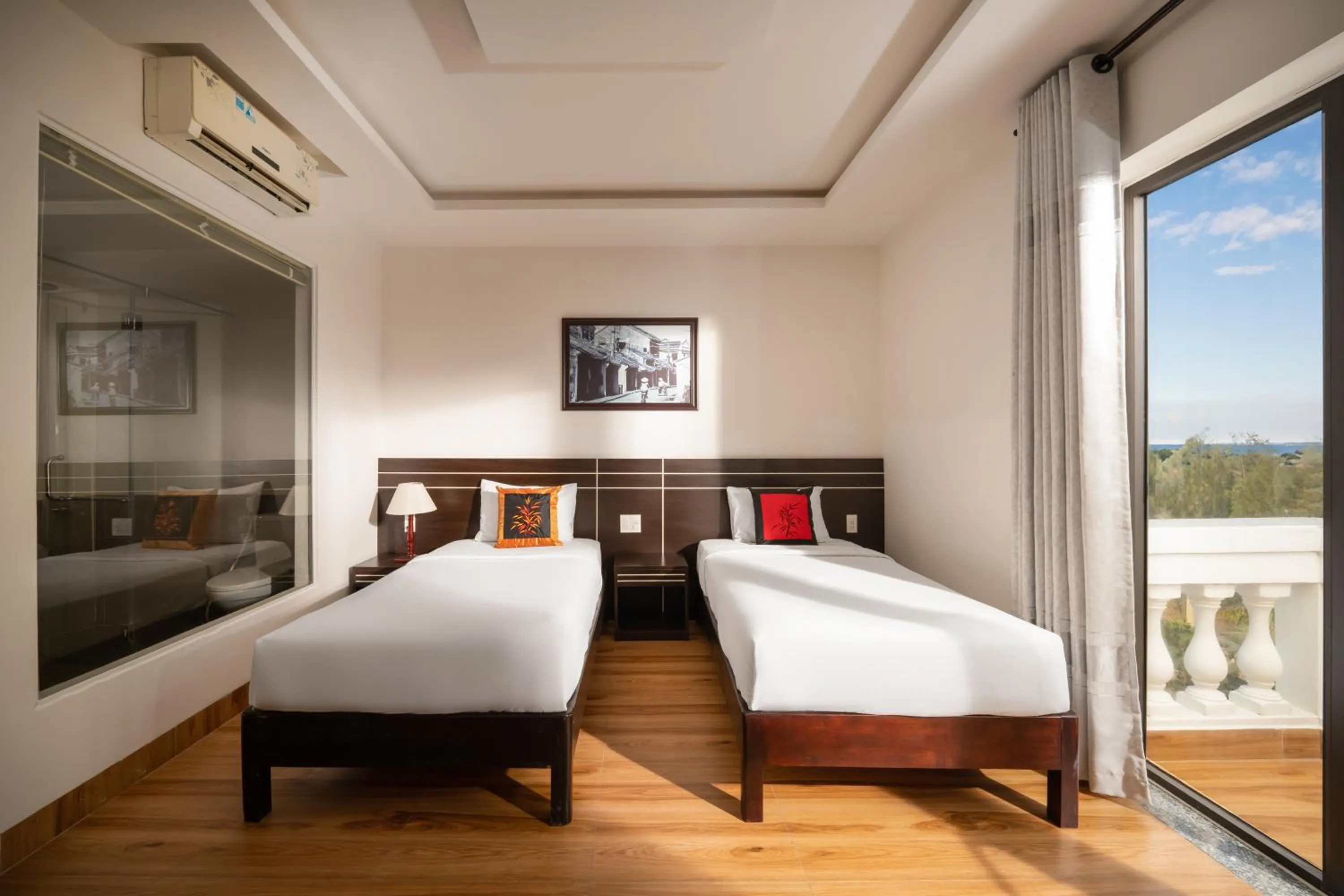 Bed in Viet Long Hoian Beach Hotel - STAY 24H