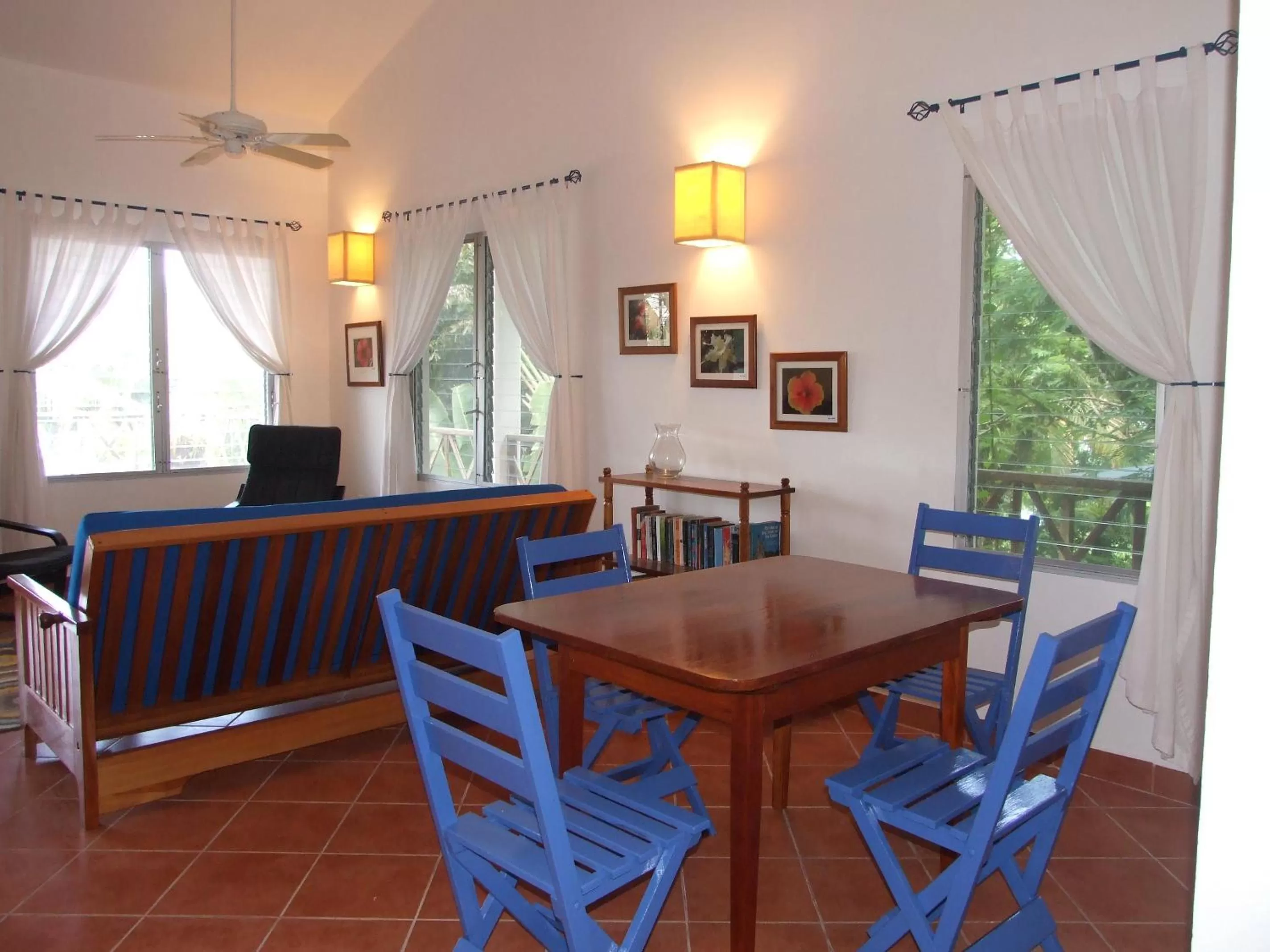 Dining area in BlueBelize B&B