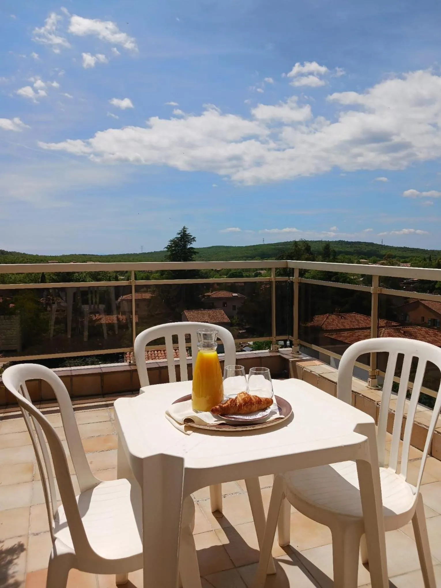 Balcony/Terrace in Logis Le Relais Imperial