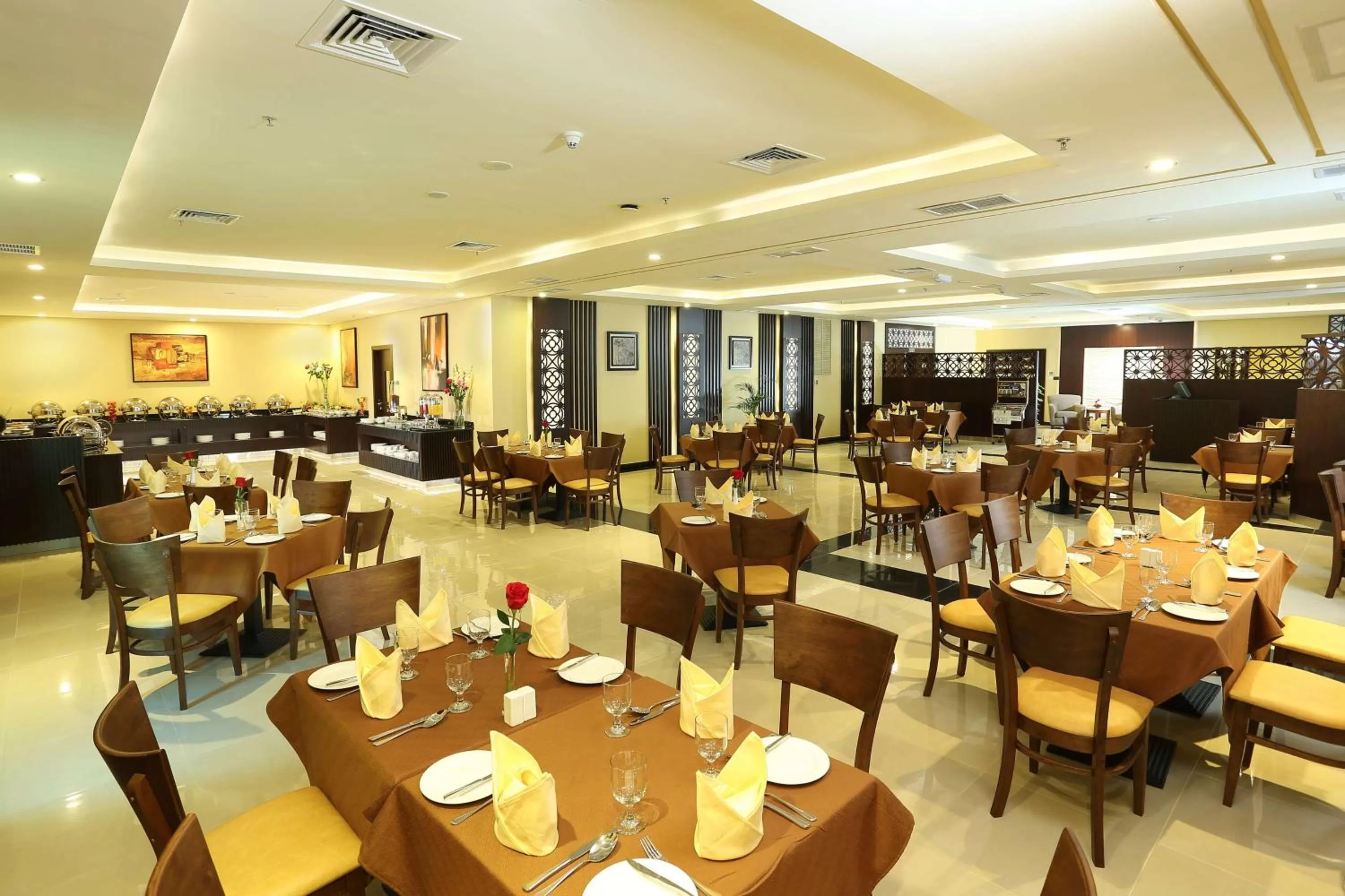 Restaurant/places to eat in Best Western Plus Salmiya