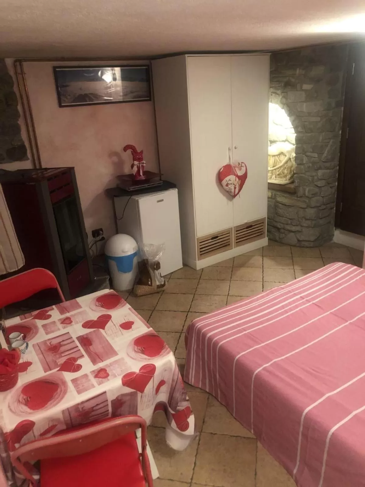 Kitchen/Kitchenette in Camera matrimoniale in relax per 2 persone da Cinzia